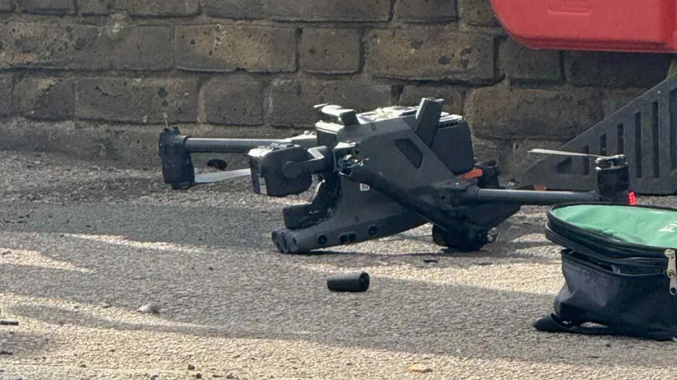 Αστυνομικό drone έπεσε πάνω σε παιδί τραυματίζοντας σοβαρά στο χέρι