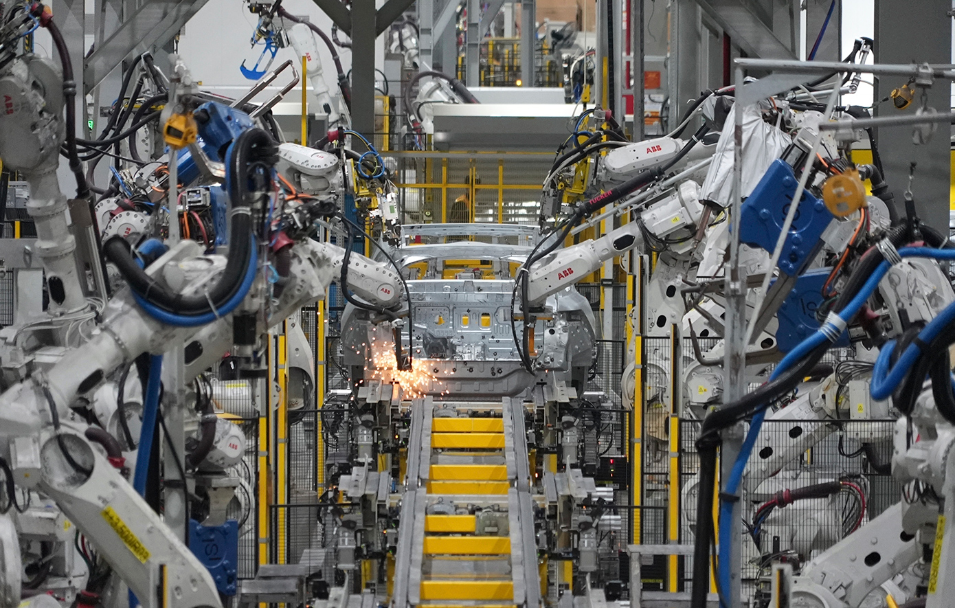 Έρχεται το 2030 το πρώτο εργοστάσιο παραγωγής αυτοκινήτων αποκλειστικά από ρομπότ