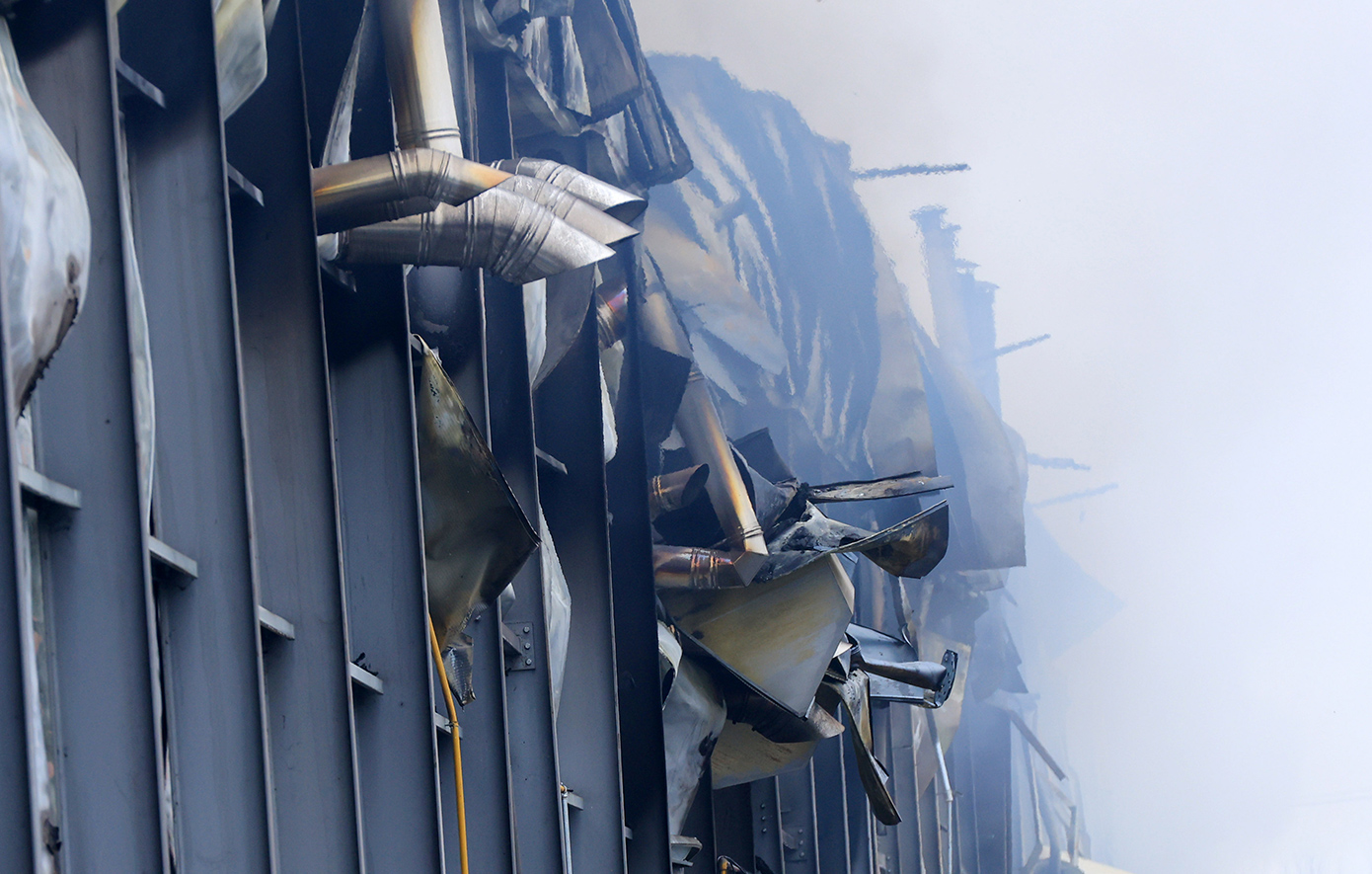 Καταστράφηκε το εργοστάσιο της Βιολάντα στα Τρίκαλα