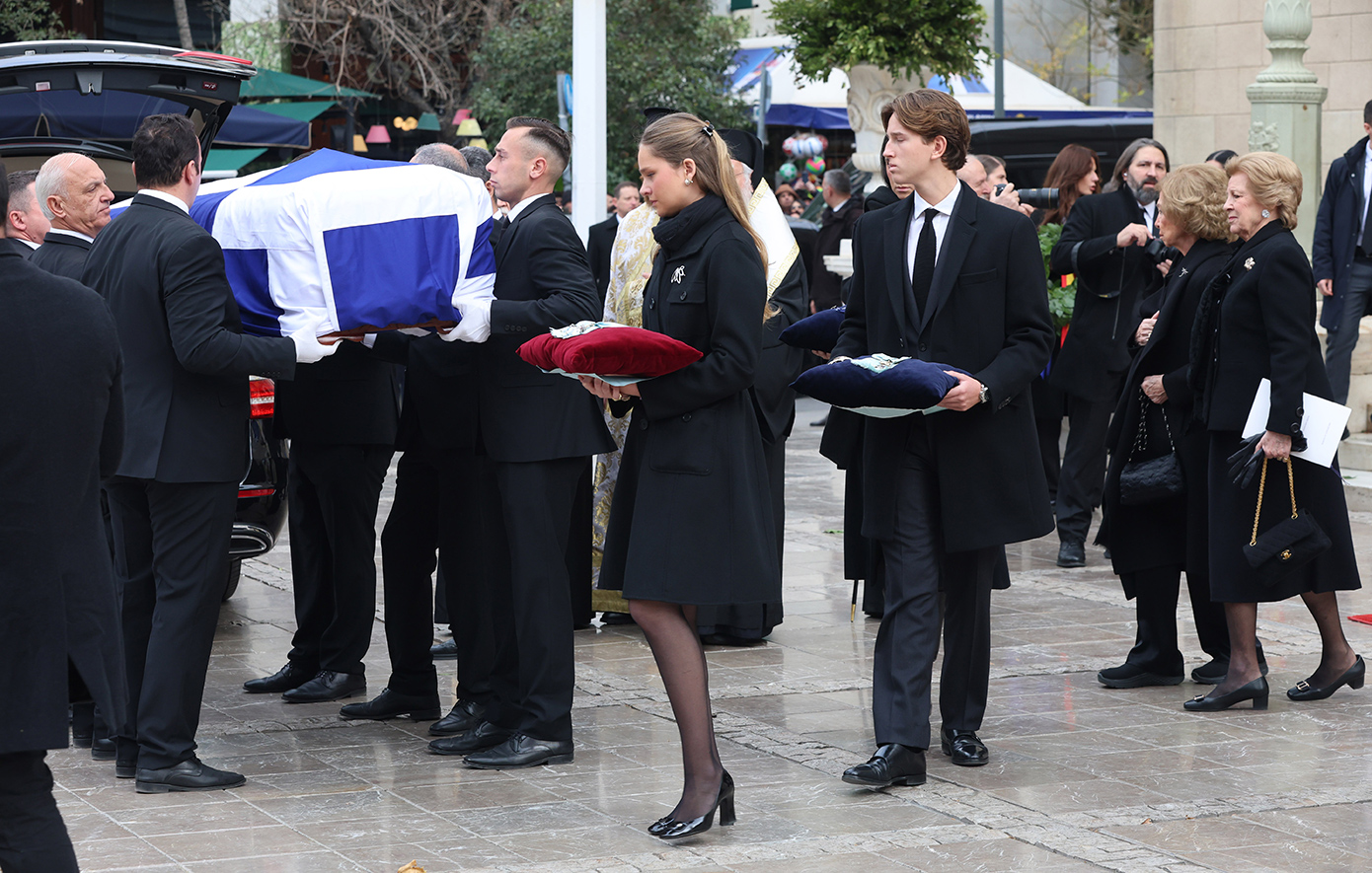 Πριγκίπισσα Ειρήνη: Η έξοδος των βασιλικών από τη Μητρόπολη Αθηνών και η πομπή στο Τατόι