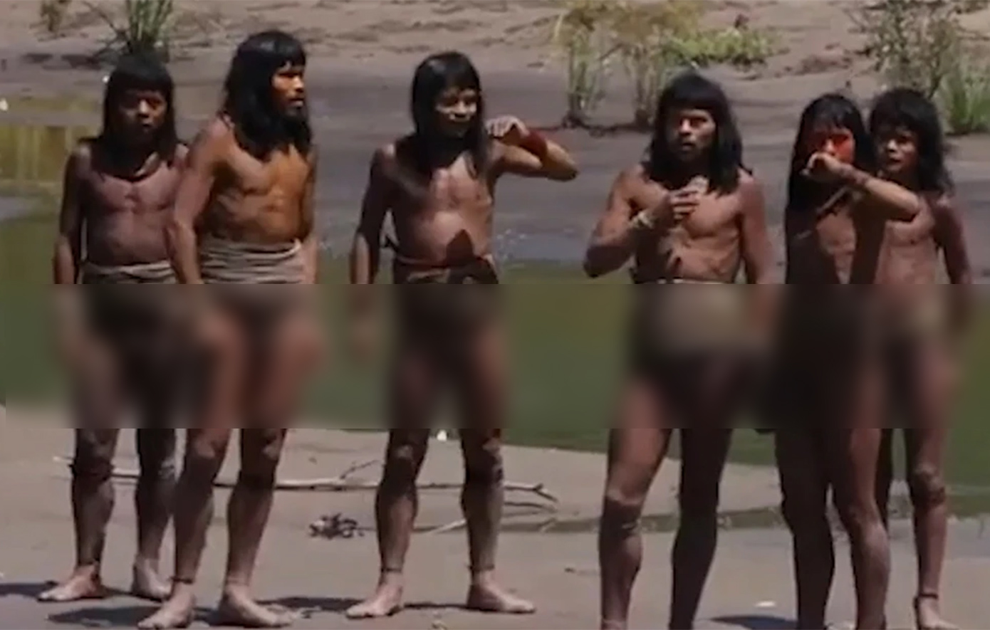 «Ήταν φιλικοί και μετά επιτέθηκαν»: Πως περιγράφει την απομονωμένη φυλή στον Αμαζόνιο ο ερευνητής που την ανακάλυψε