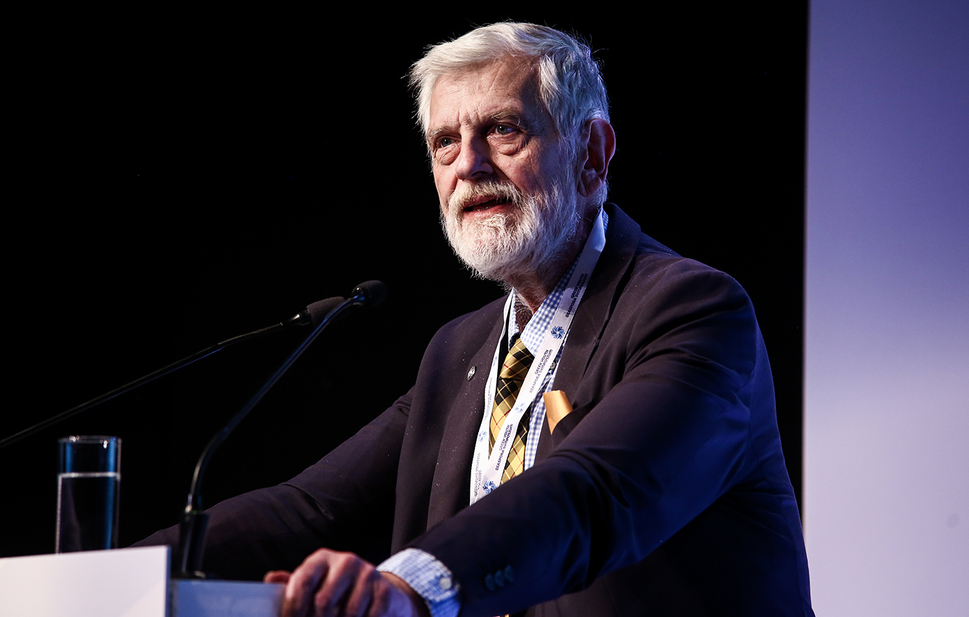 Λοβέρδος: Η Ελλάδα έχει εκπονήσει σχέδιο εκκένωσης για τους 1.500 Έλληνες που βρίσκονται στα ΗΑΕ εφόσον ανοίξει ο εναέριος χώρος