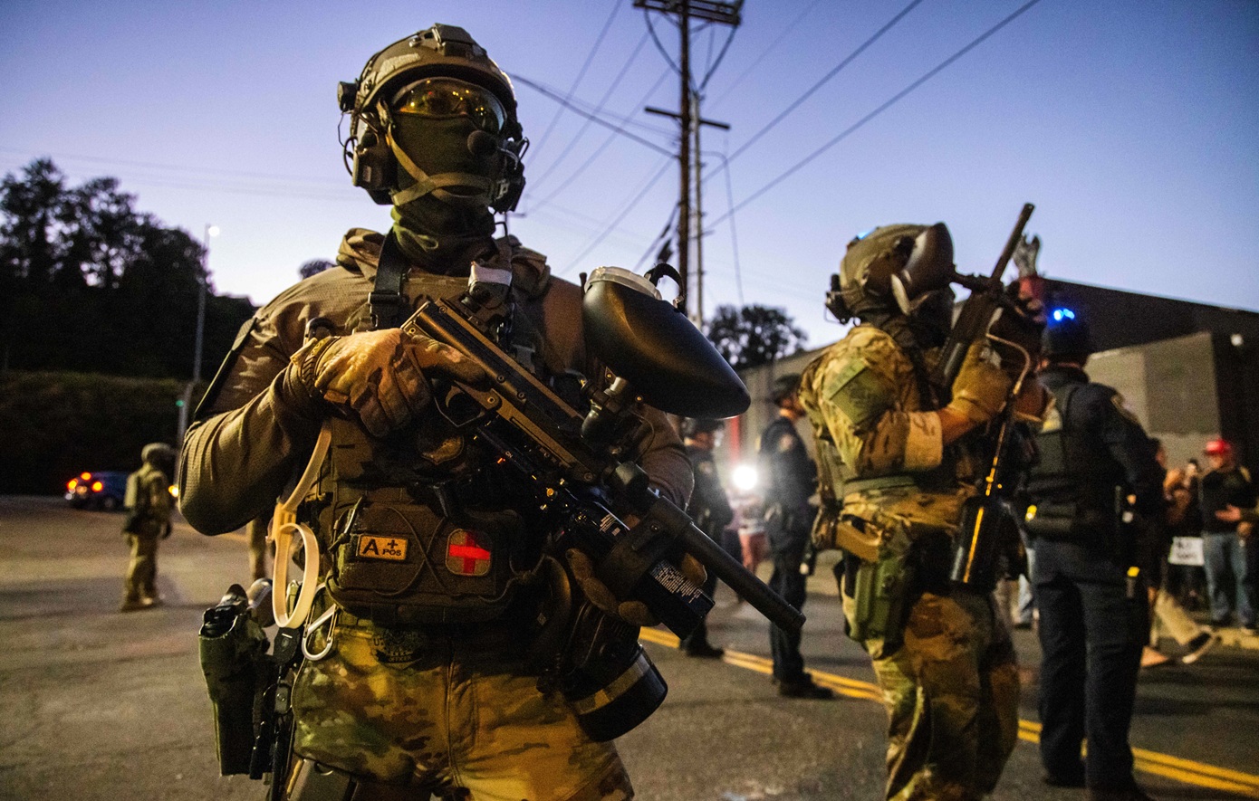 Σοκ στις ΗΠΑ: Η ICE στήνει μυστικό δίκτυο μαζικής κράτησης σε γιγαντιαίες αποθήκες