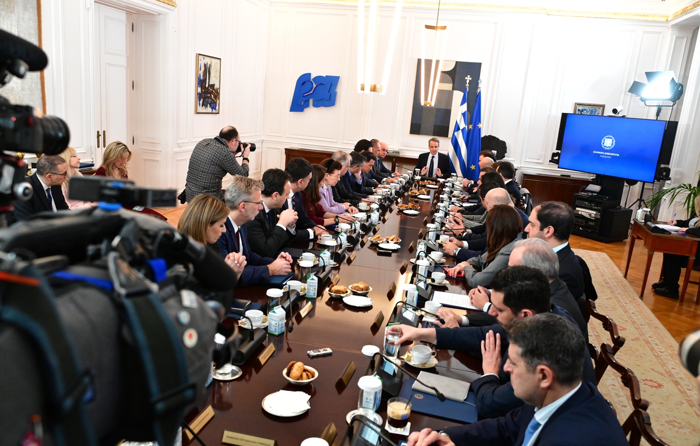 Το νομοσχέδιο για την επιστολική ψήφο των Αποδήμων παρουσιάστηκε στο υπουργικό συμβούλιο &#8211; Τι προβλέπει