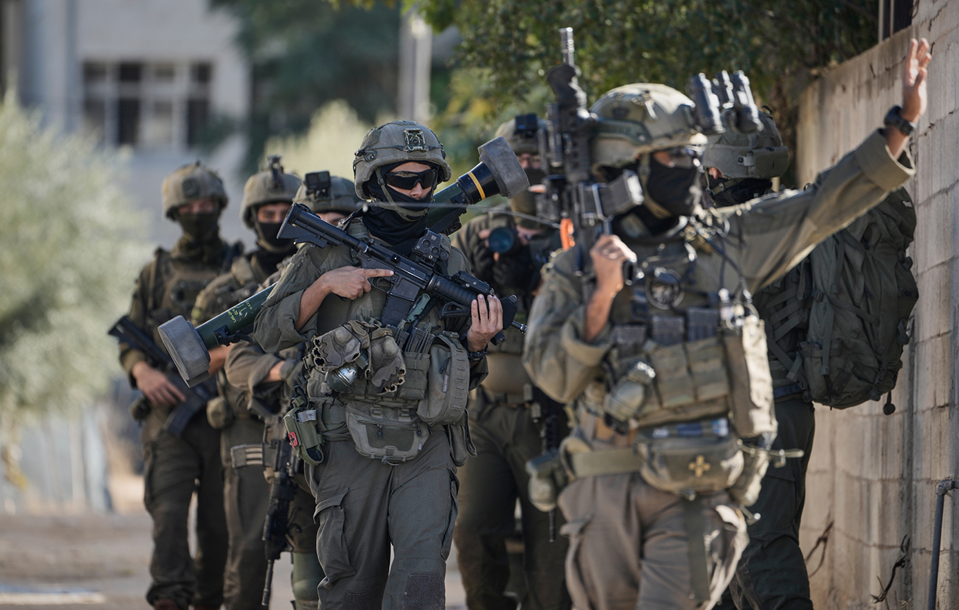 Παράτυποι μετανάστες στο Ισραήλ παρακαλούν να καταταγούν στις Ένοπλες Δυνάμεις, που ξεμένουν από στρατιώτες