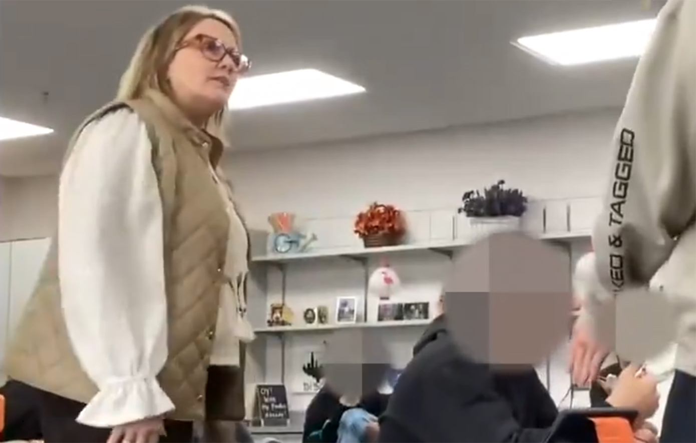 Η τεταμένη συζήτηση καθηγήτριας-μαθητή για τον θάνατο της Ρενέ Γκουντ: «Το ότι είσαι ζωντανός δεν σημαίνει ότι είσαι και έξυπνος»