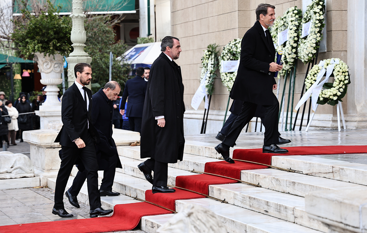 Πριγκίπισσα Ειρήνη: Αυτή τη στιγμή το τελευταίο αντίο στη Μητρόπολη Αθηνών &#8211; Live μετάδοση