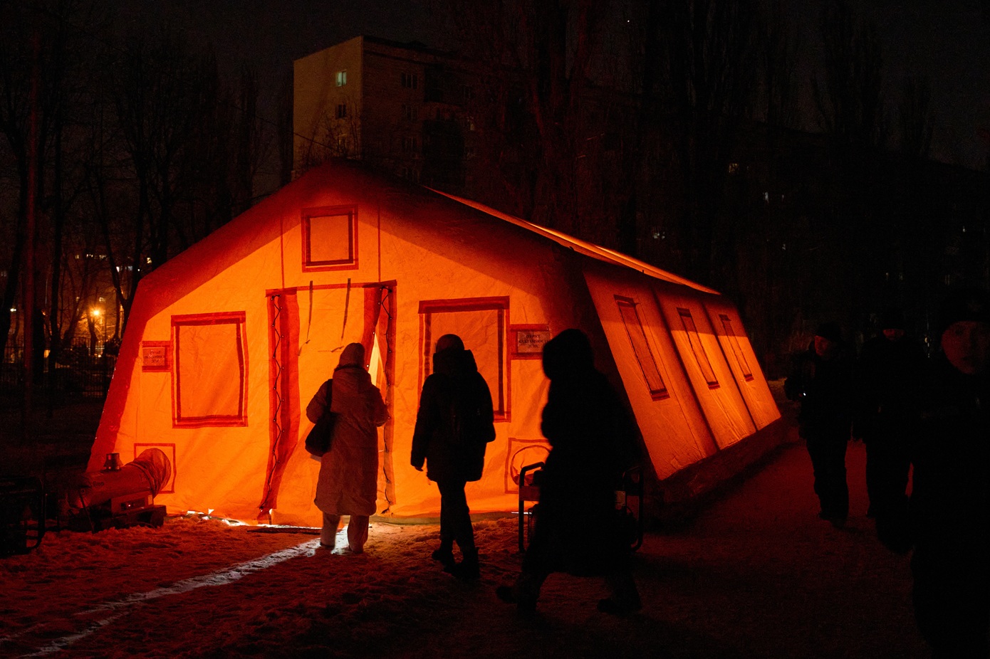 Χωρίς ρεύμα παραμένουν 710.000 νοικοκυριά στο Κίεβο μετά τις ρωσικές επιδρομές