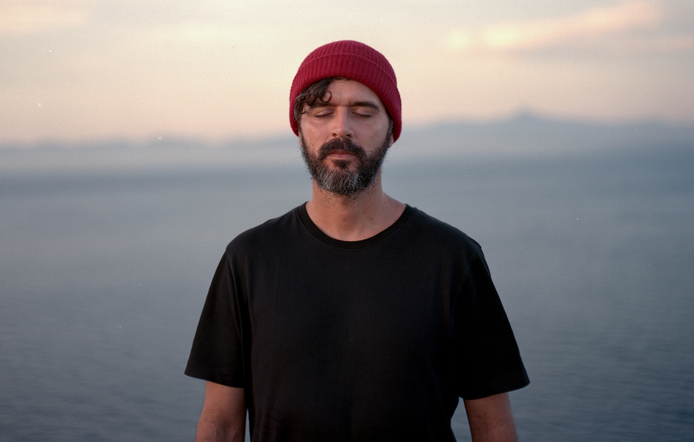 Ο Πέτρος Κλαμπάνης επιστρέφει στο Half Note Jazz Club για τρεις ξεχωριστές εμφανίσεις