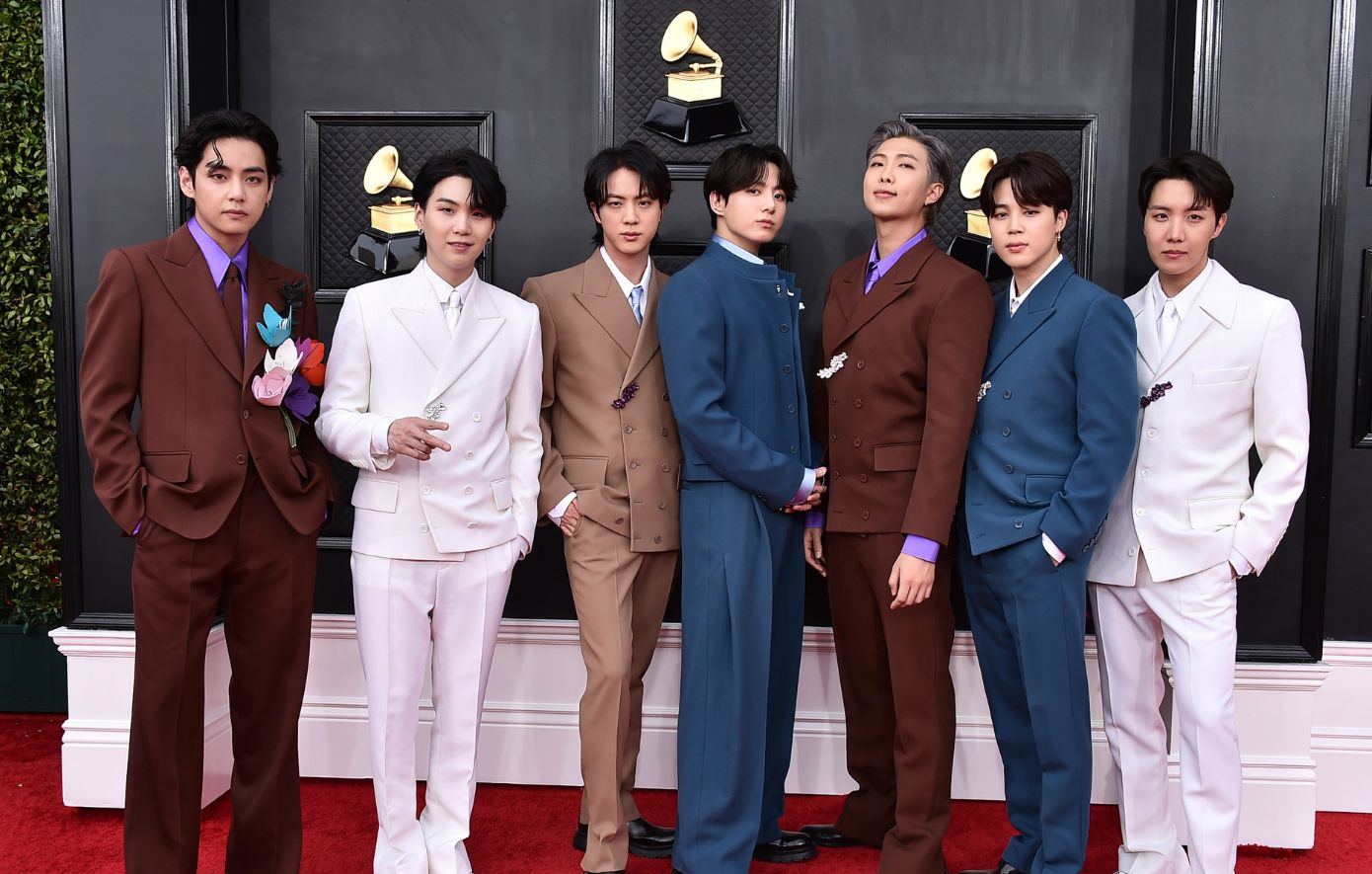 Η επιστροφή των σούπερ σταρ της K-pop, «BTS» &#8211; Έστειλαν χειρόγραφες επιστολές στους θαυμαστές τους με την ημερομηνία κυκλοφορίας του άλμπουμ