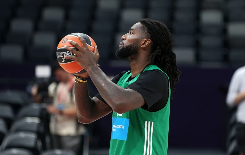 Λεσόρ: «Σταματήστε τα ψέματα, ούτε εγώ μπορώ να πω πότε θα επιστρέψω»