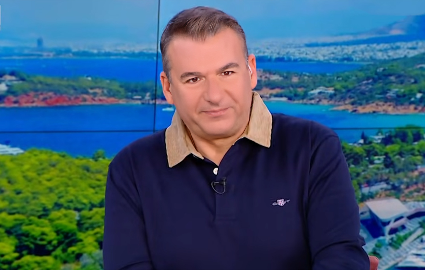 Ο Λιάγκας επέστρεψε στην εκπομπή μετά το ατύχημα που είχε στο σπίτι του: «Χτύπησα στη σπονδυλική στήλη»