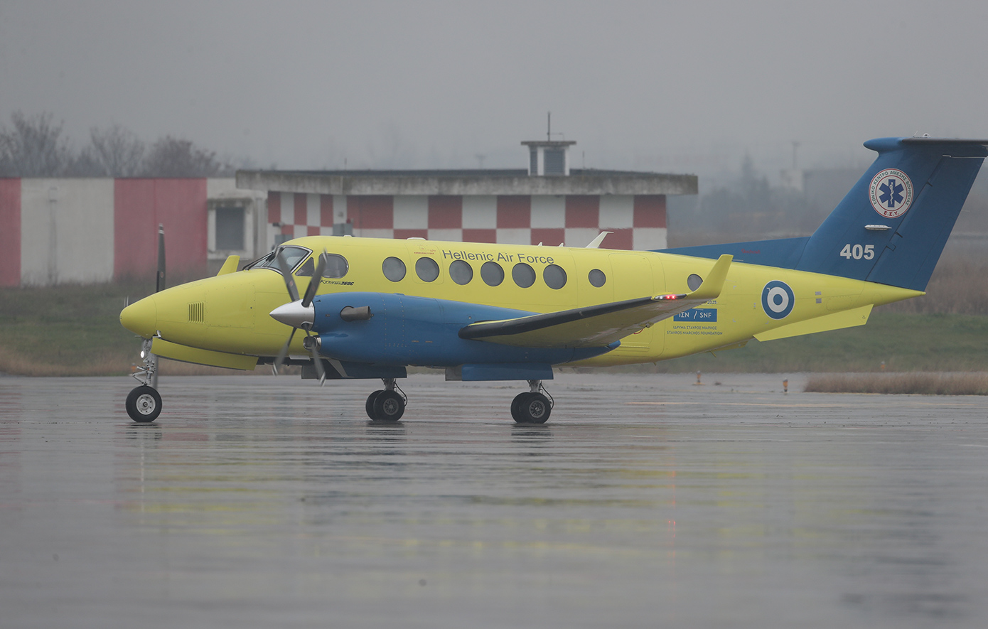 Έφτασαν στην Ελλάδα οι δύο τραυματίες από τη Ρουμανία &#8211; Βουβός θρήνος στην Τούμπα για τους επτά οπαδούς του ΠΑΟΚ