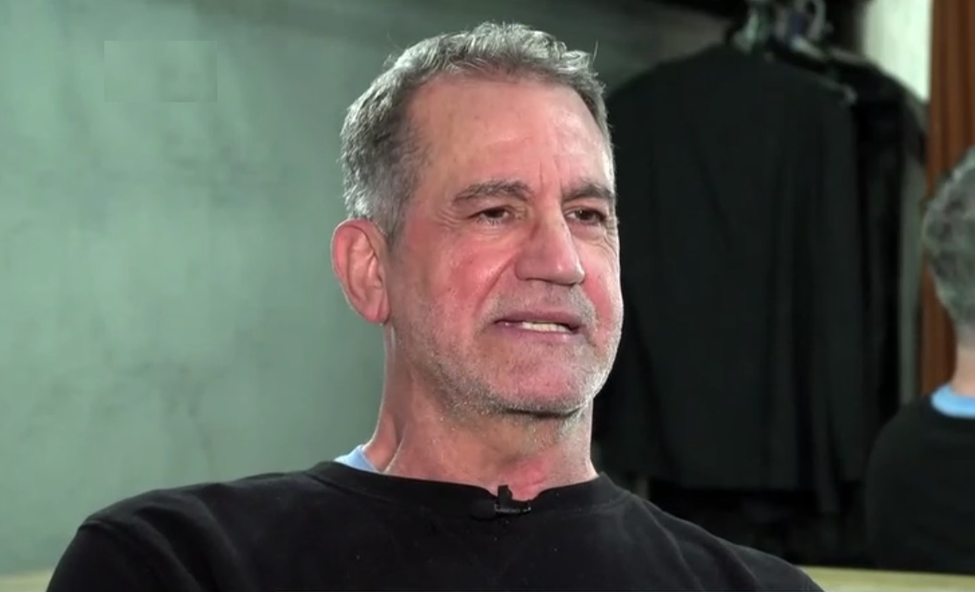 Χρήστος Μάντακας: «Ξύπνησα και δεν μπορούσα να περπατήσω, είχα ραγδαία εξέλιξη» &#8211; Η εξομολόγηση για το πρόβλημα υγείας του