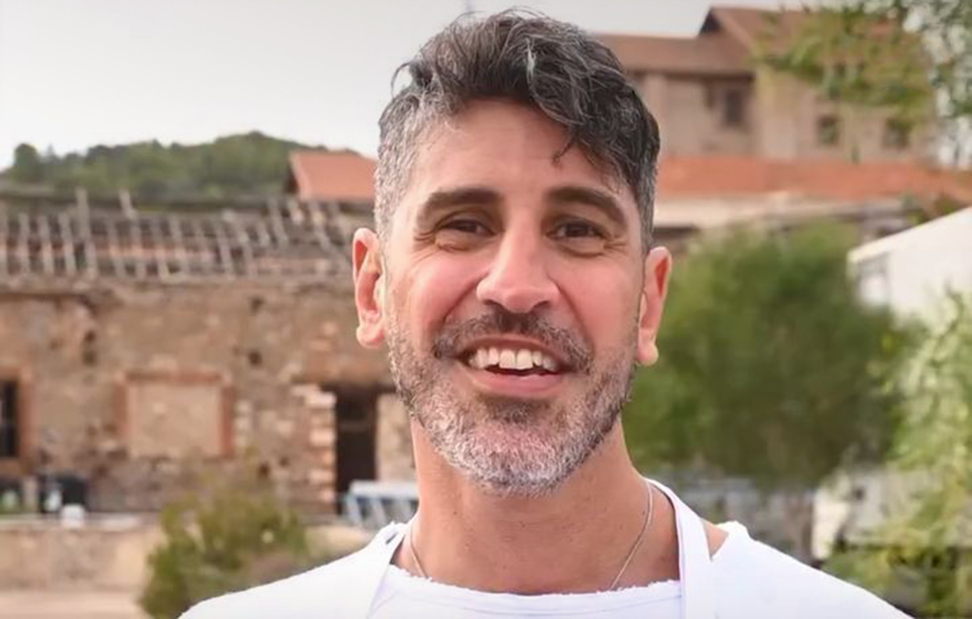 15 χρόνια μετά το MasterChef Αυστραλίας, ο Φίλιπ συμμετέχει και στο ελληνικό