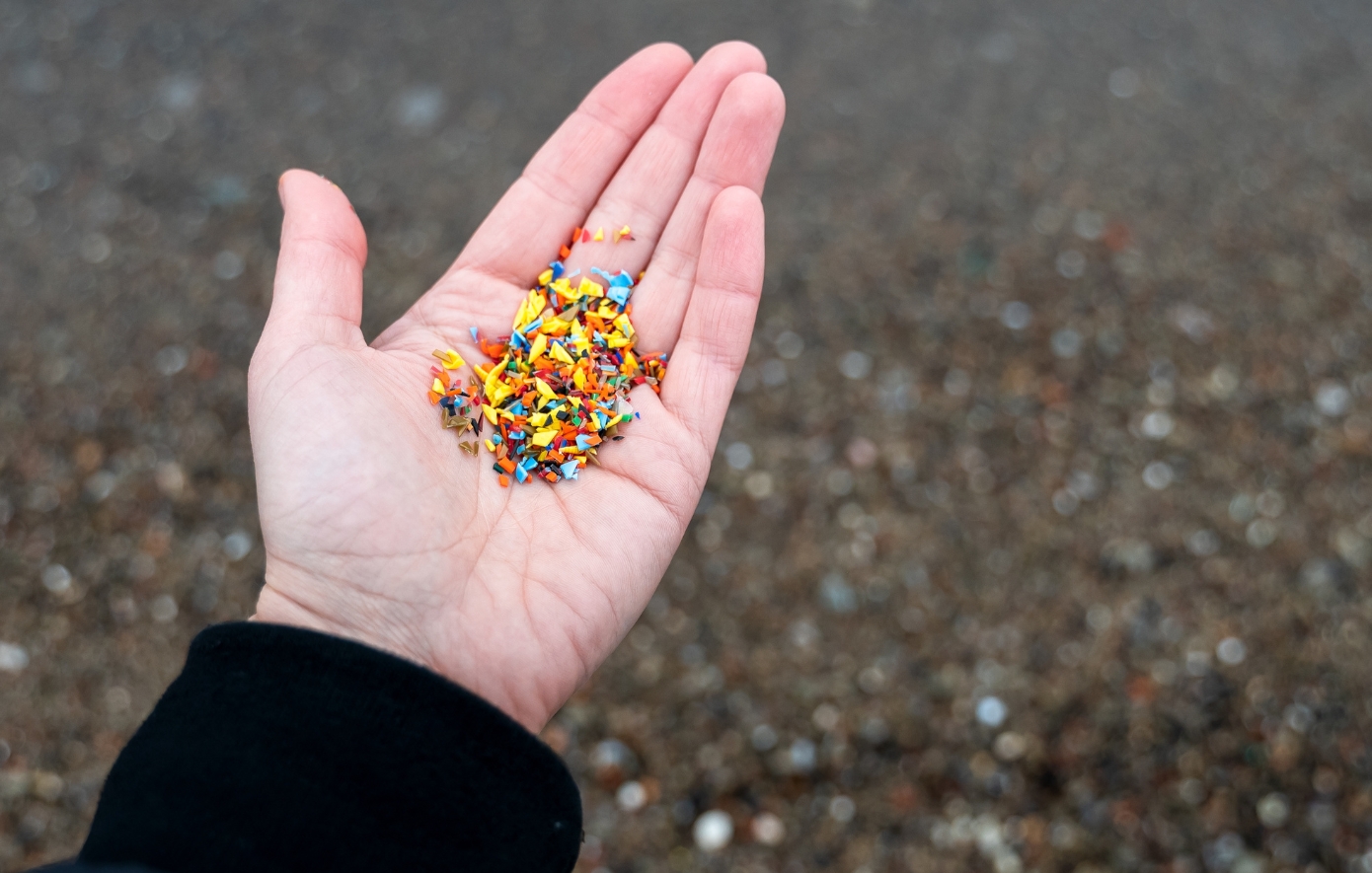 Τελικά, τι συμβαίνει με τα μικροπλαστικά στο σώμα μας; Επιστήμονες αμφισβητούν την εγκυρότητα των ερευνών