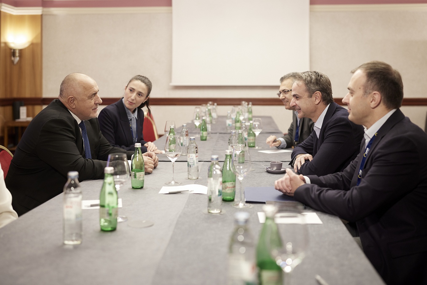 Οι συναντήσεις του Κυριάκου Μητσοτάκη στο περιθώριο της συνόδου του ΕΛΚ