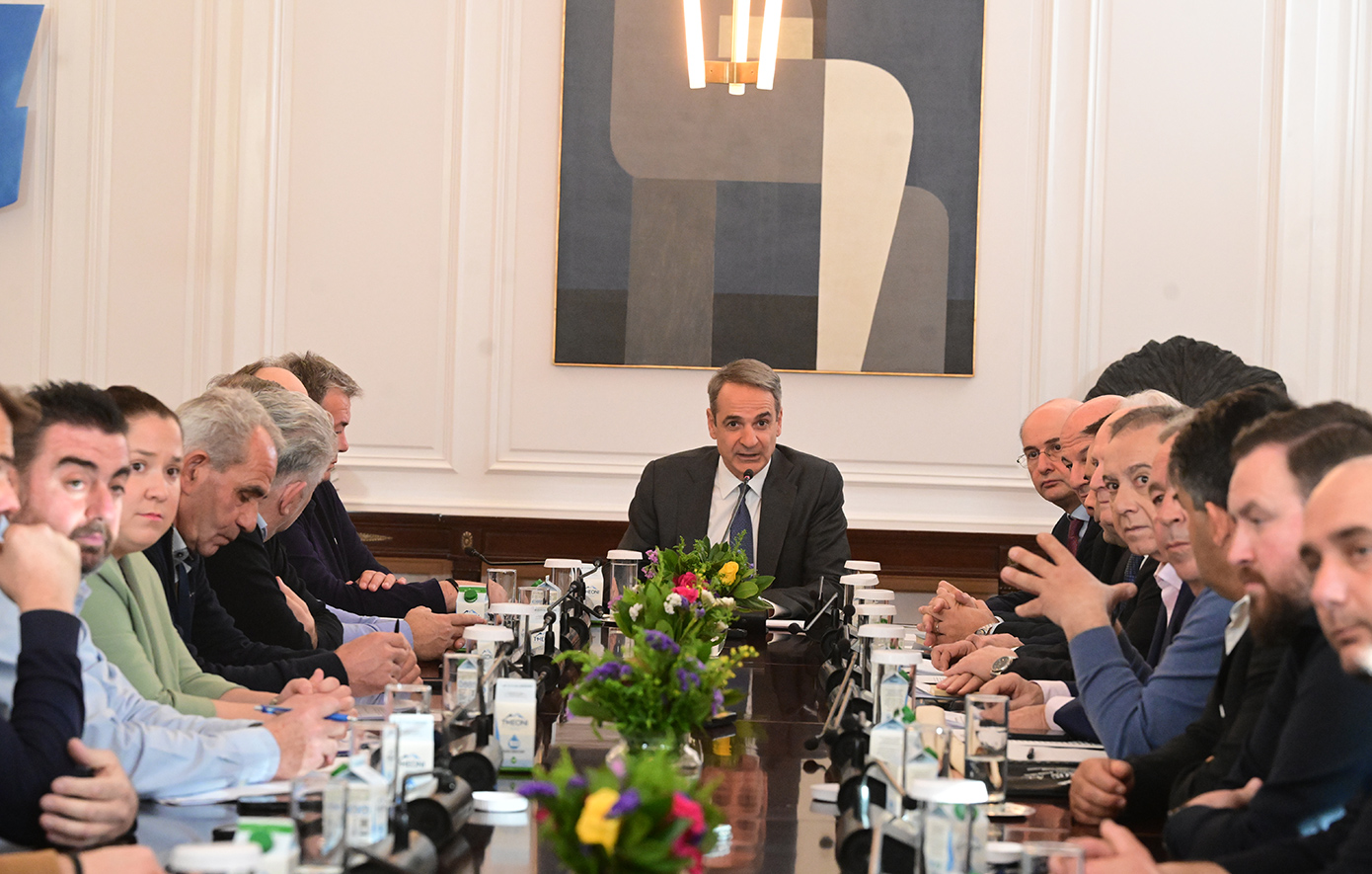 Ολοκληρώθηκε η συνάντηση Μητσοτάκη με τους αγρότες &#8211; «Υπάρχουν βελτιώσεις στα μέτρα»