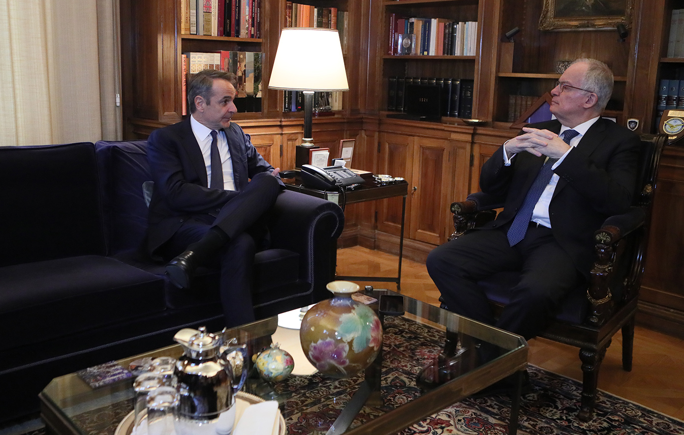 Μητσοτάκης σε Τασούλα: Σας φέρνω νέα ταραγμένων θαλασσών &#8211; Το 2026 μπήκε με πρωτοφανείς διεθνείς γεωπολιτικές και γεωοικονομικές προκλήσεις