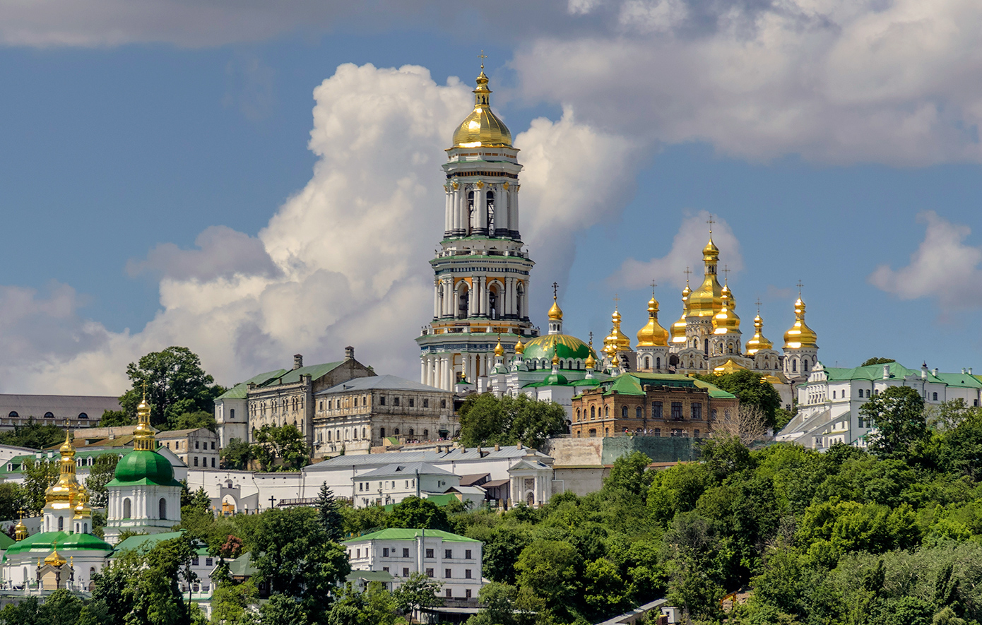 Ρωσικές επιθέσεις προκάλεσαν ζημιές στη Λαύρα των Σπηλαίων του Κιέβου, μνημείο παγκόσμιας κληρονομιάς της UNESCO