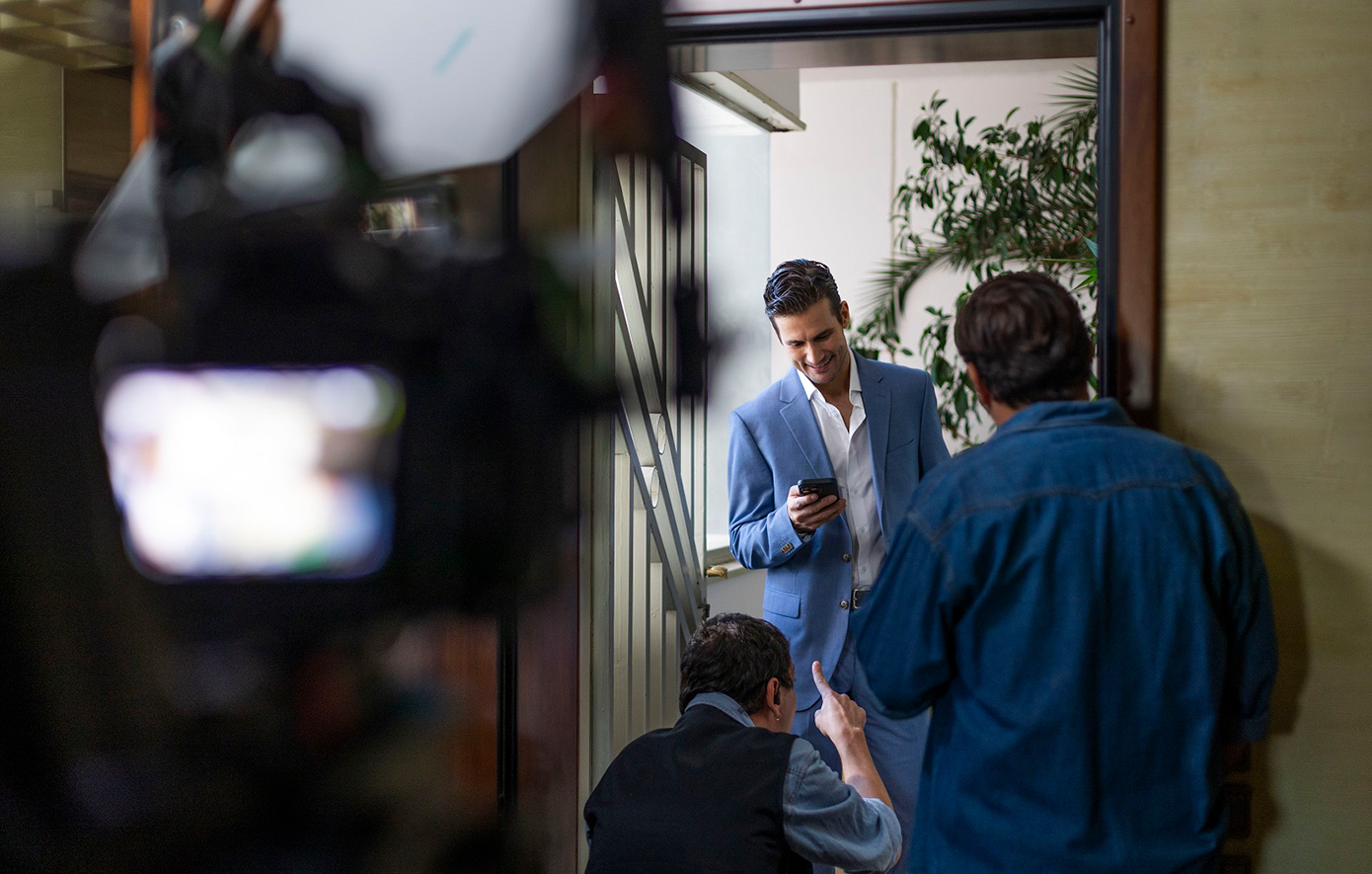 «Μπαμπά, σ’αγαπώ»: Τι συμβαίνει στα γυρίσματα της νέας οικογενειακής σειράς του Alpha;