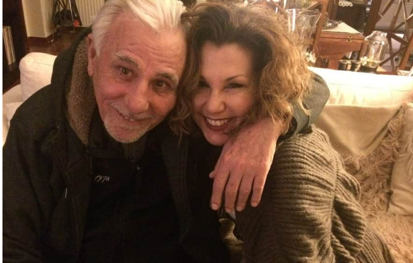 Λίλλυ Καρατζαφέρη: Το σπαρακτικό αντίο στον πατέρα της, Σπύρο – «Έσβησες στην αγκαλιά μου»