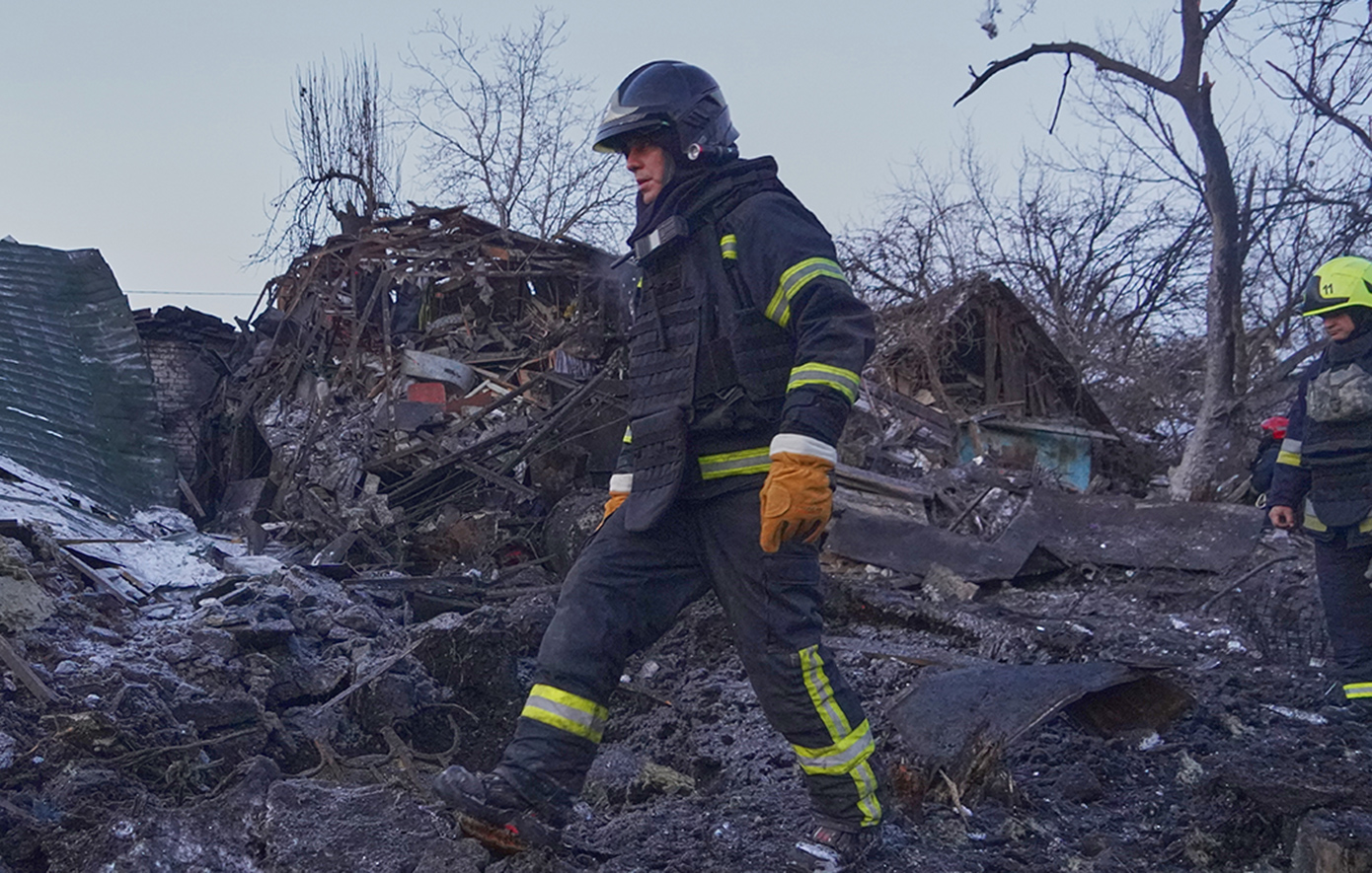 Πόλεμος στην Ουκρανία: Τρεις νεκροί από ρωσικά drones σε τρένο που εκτελούσε το δρομολόγιο Τσοπ-Χάρκοβο-Μπαρβένκοβε