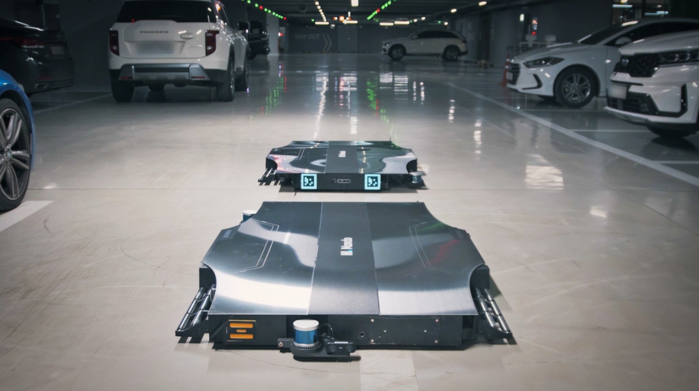 Προβλήματα στάθμευσης τέλος; Ρομποτικά συστήματα διαχειρίζονται τους στενούς χώρους στα γκαράζ χωρίς οδηγούς