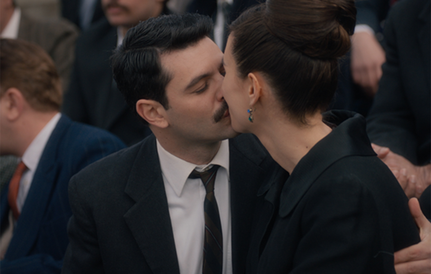 Στα νέα επεισόδια του «Porto Leone Στη γειτονιά με τα κόκκινα φανάρια»