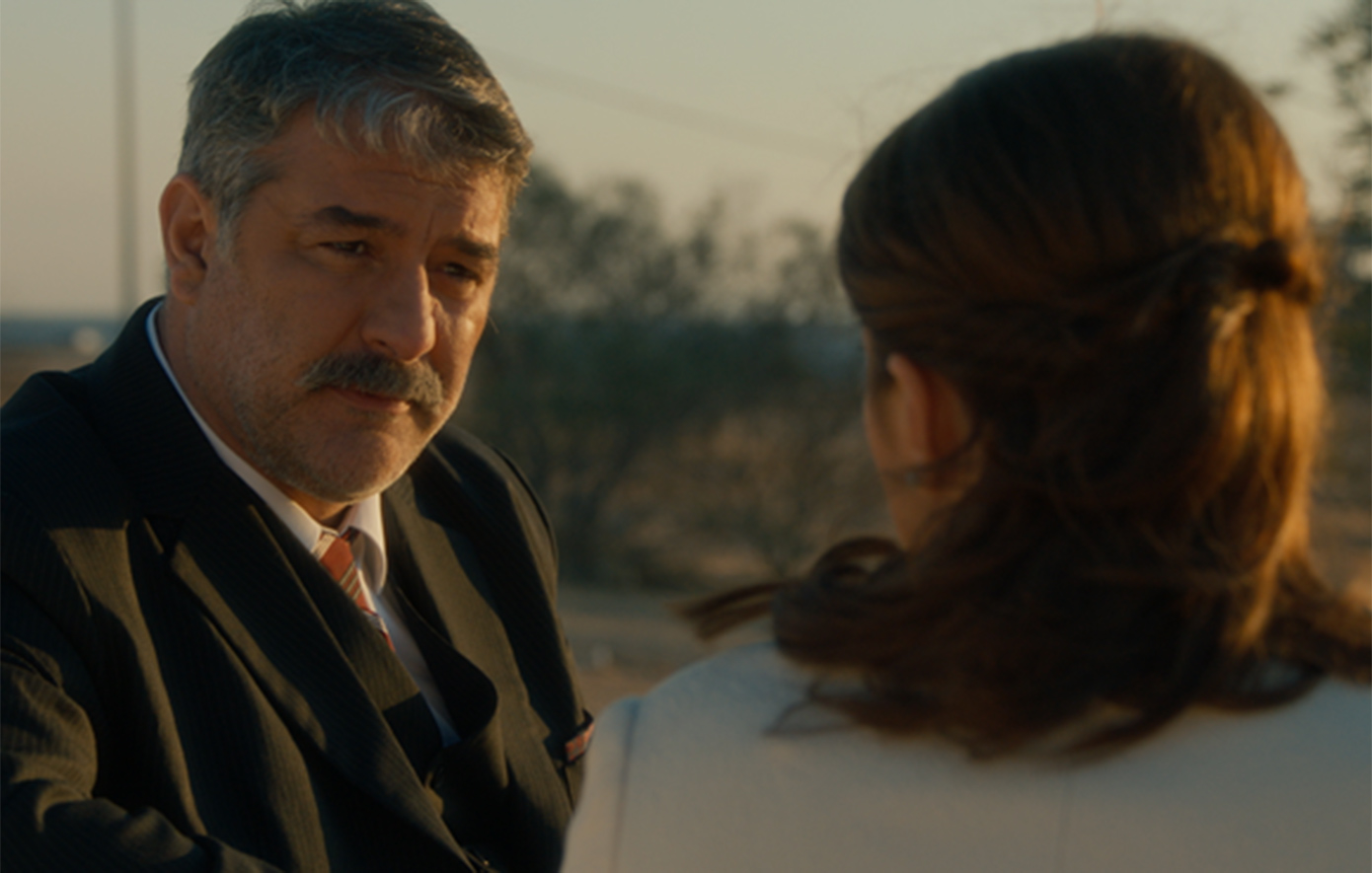 Στα νέα επεισόδια του «Porto Leone Στη γειτονιά με τα κόκκινα φανάρια»