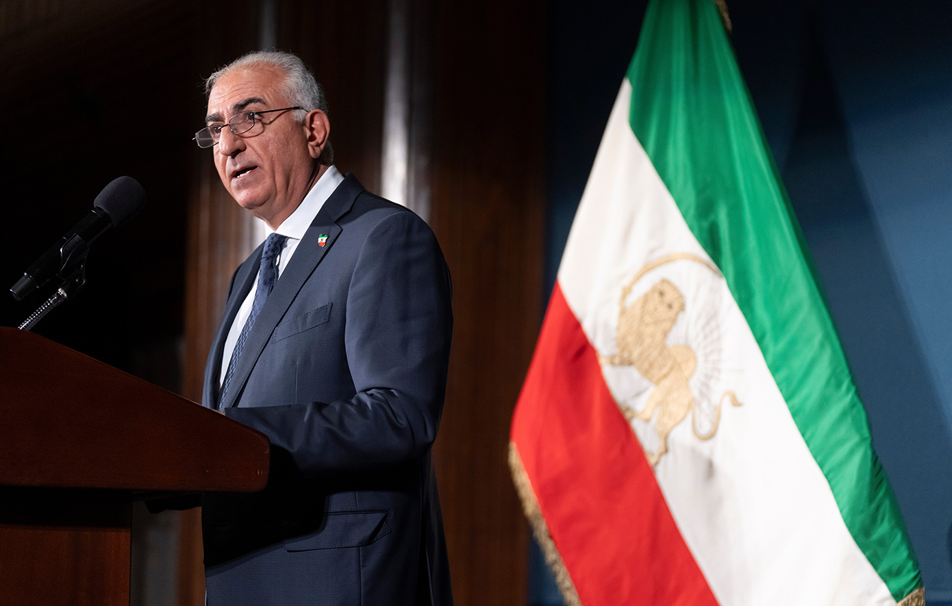 Ο Ρεζά Παχλαβί θα επιστρέψει στο Ιράν &#8211; «Ο λαός με κάλεσε να ηγηθώ»