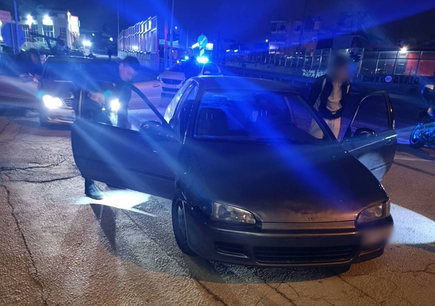 Σύλληψη και εκτεταμένοι έλεγχοι ανηλίκων σε Νεάπολη-Συκιές από την Υποδιεύθυνση Προστασίας Ανηλίκων