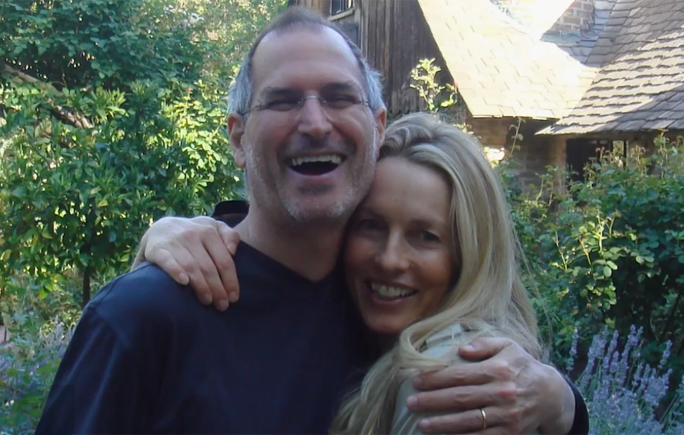 Laurene Powell Jobs: «Ξεφορτώνεται» 5 δισ. δολάρια – Γιατί αφήνει τα παιδιά της χωρίς την περιουσία του Steve Jobs;
