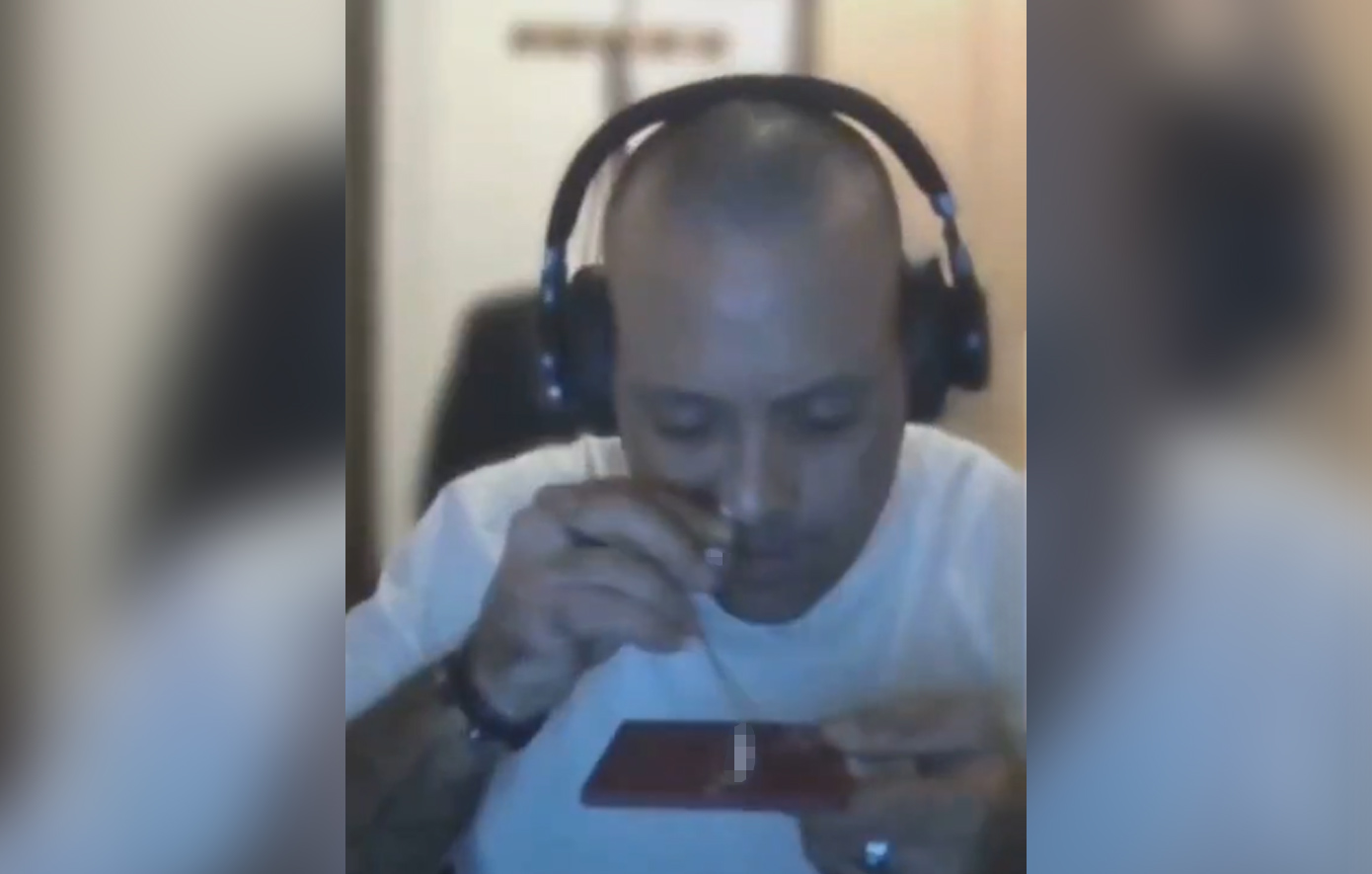 Πέθανε 27χρονος που πήρε ναρκωτικά σε ζωντανή μετάδοση &#8211; Τον βρήκε η μητέρα του σε στάση προσευχής