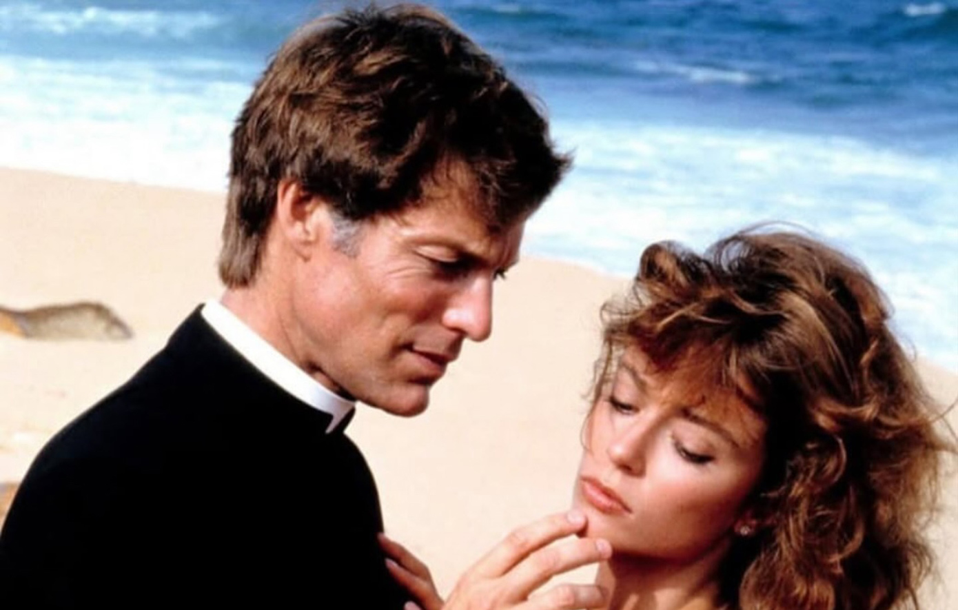 Ρέιτσελ Γουόρντ: Δείτε πώς είναι σήμερα η πρωταγωνίστρια της σειράς «Τα πουλιά πεθαίνουν τραγουδώντας»