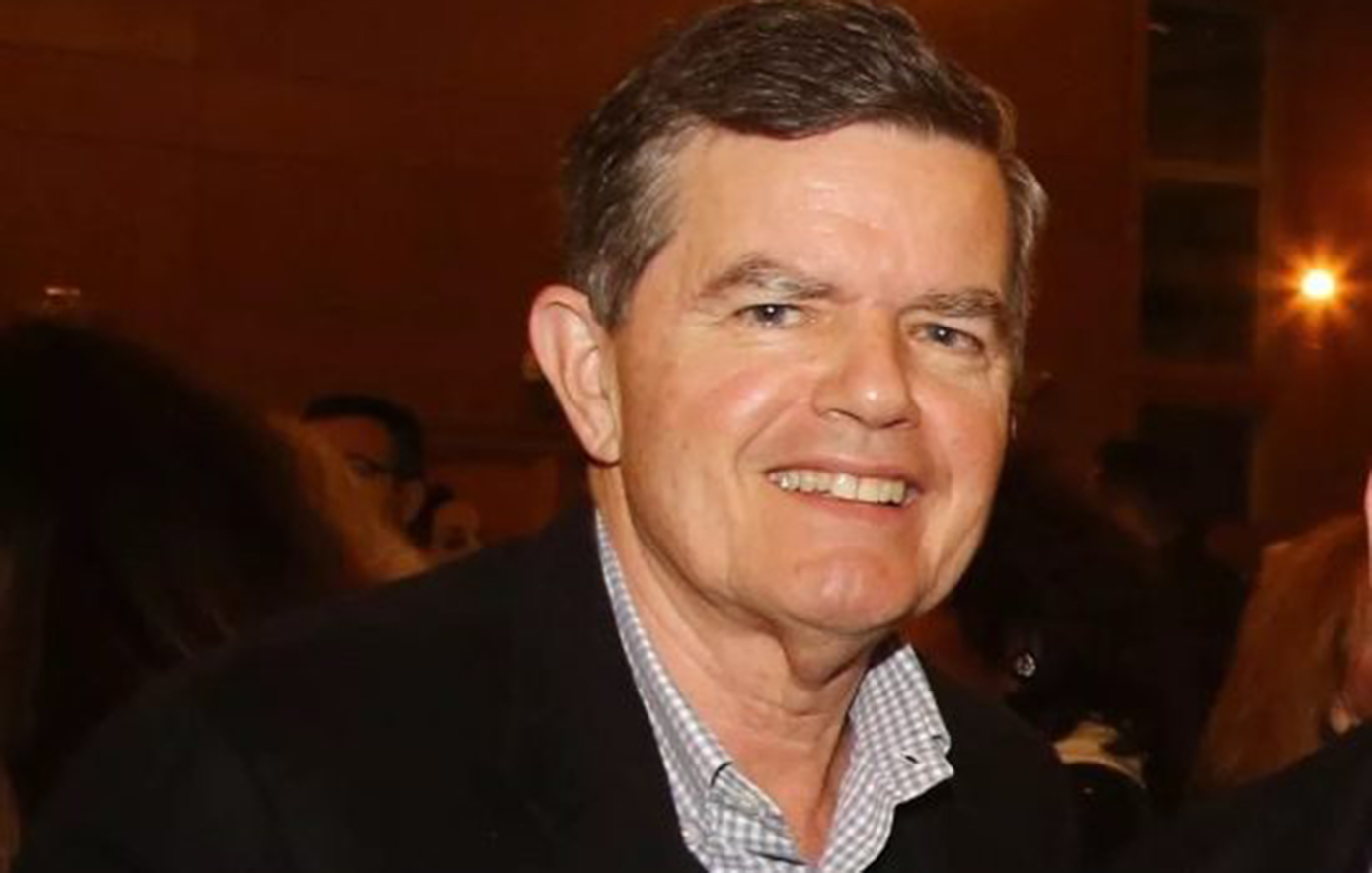 Η σπάνια κοσμική έξοδος του Θανάση Μαρτίνου