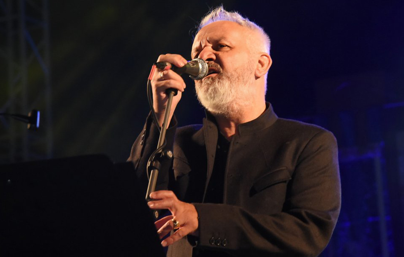 Ο Χρήστος Θηβαίος έρχεται στο Half Note Jazz Club με νέα τραγούδια