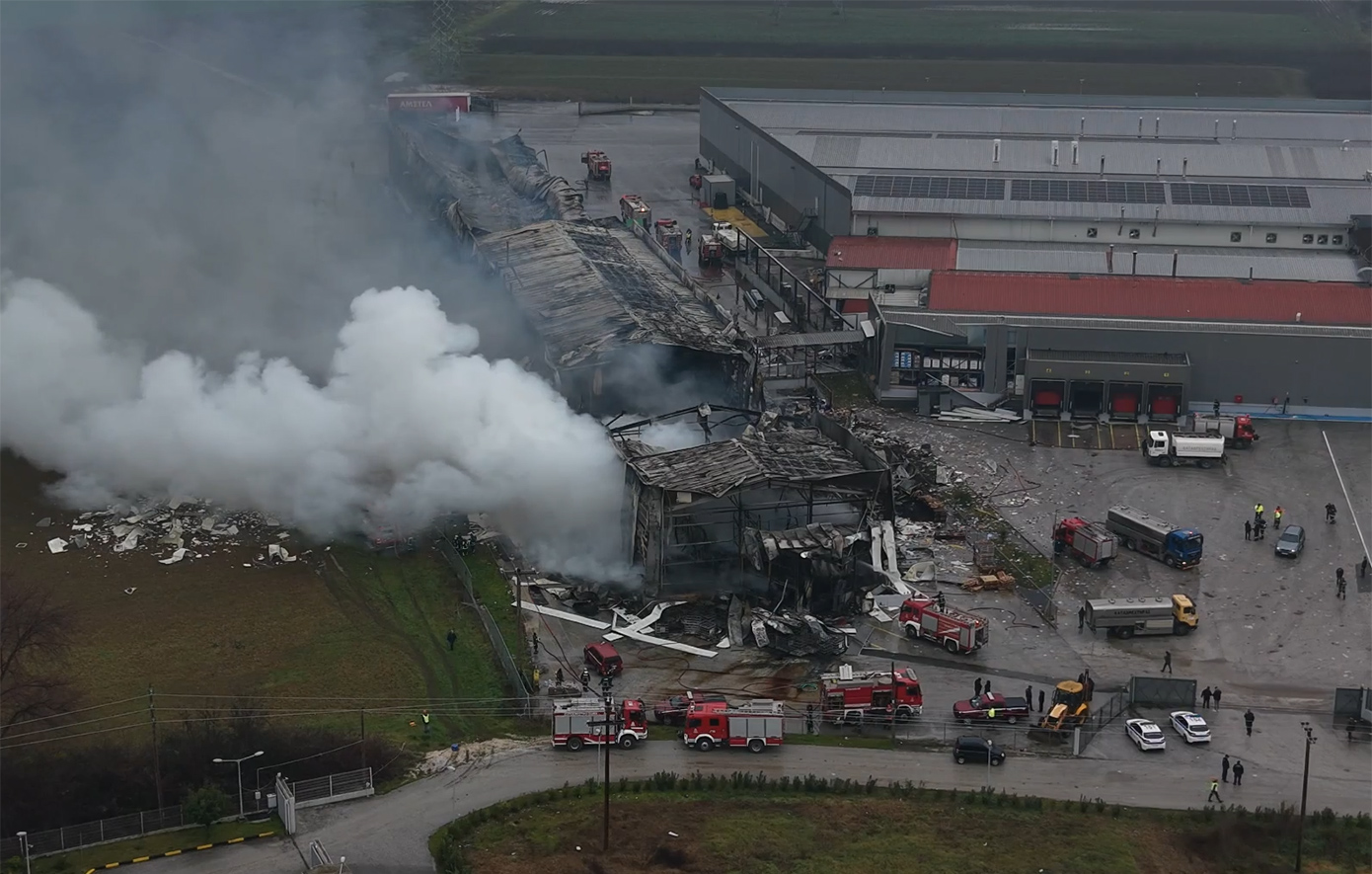 Τραγωδία στο εργοστάσιο Βιολάντα: Βρέθηκε η πέμπτη σορός εργαζόμενης που αγνοούνταν