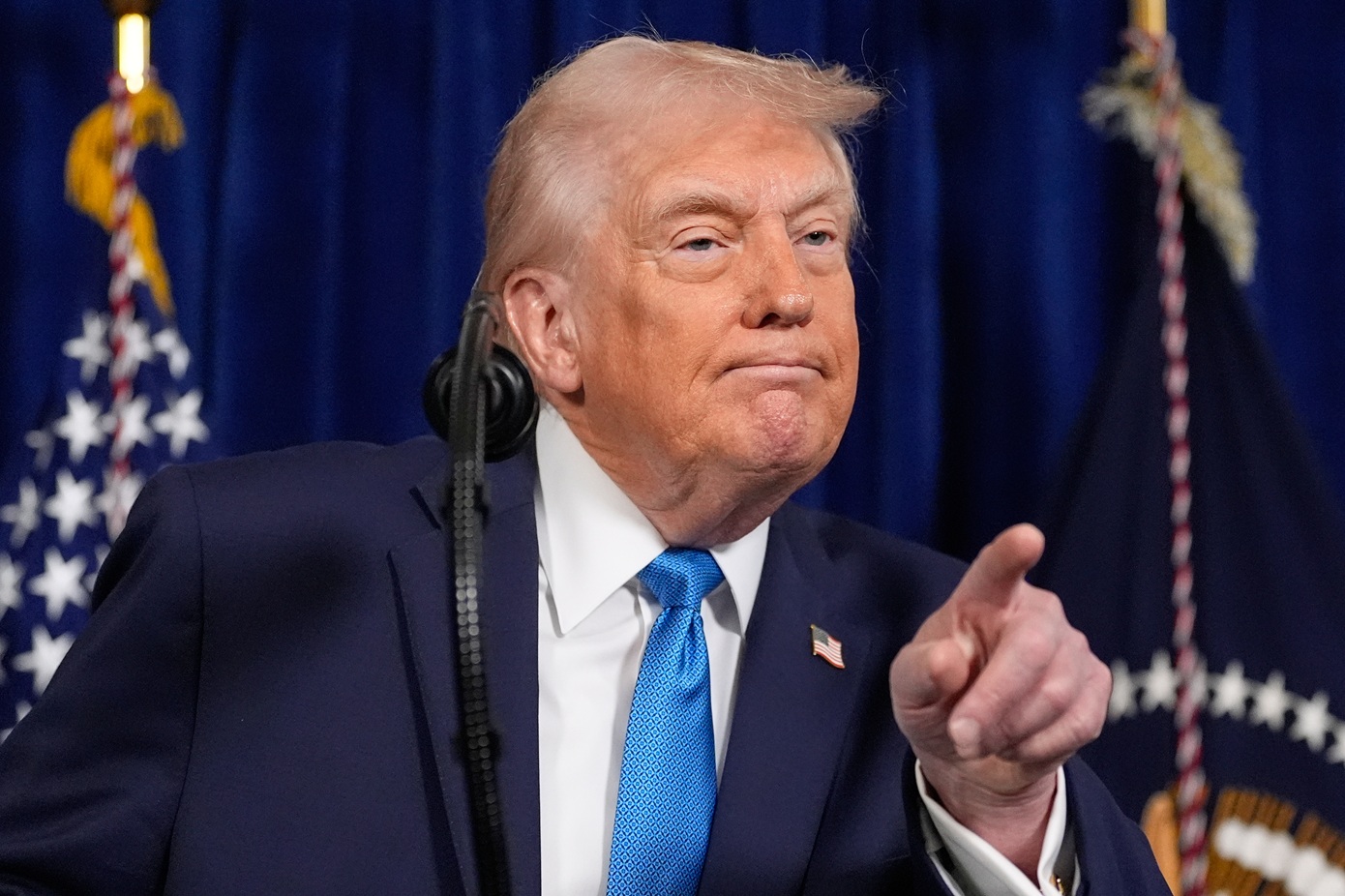 Ντόναλντ Τραμπ: «Η πρόεδρος Ροντρίγκες θα πληρώσει υψηλότερο τίμημα από τον Μαδούρο αν δεν κάνει το σωστό»