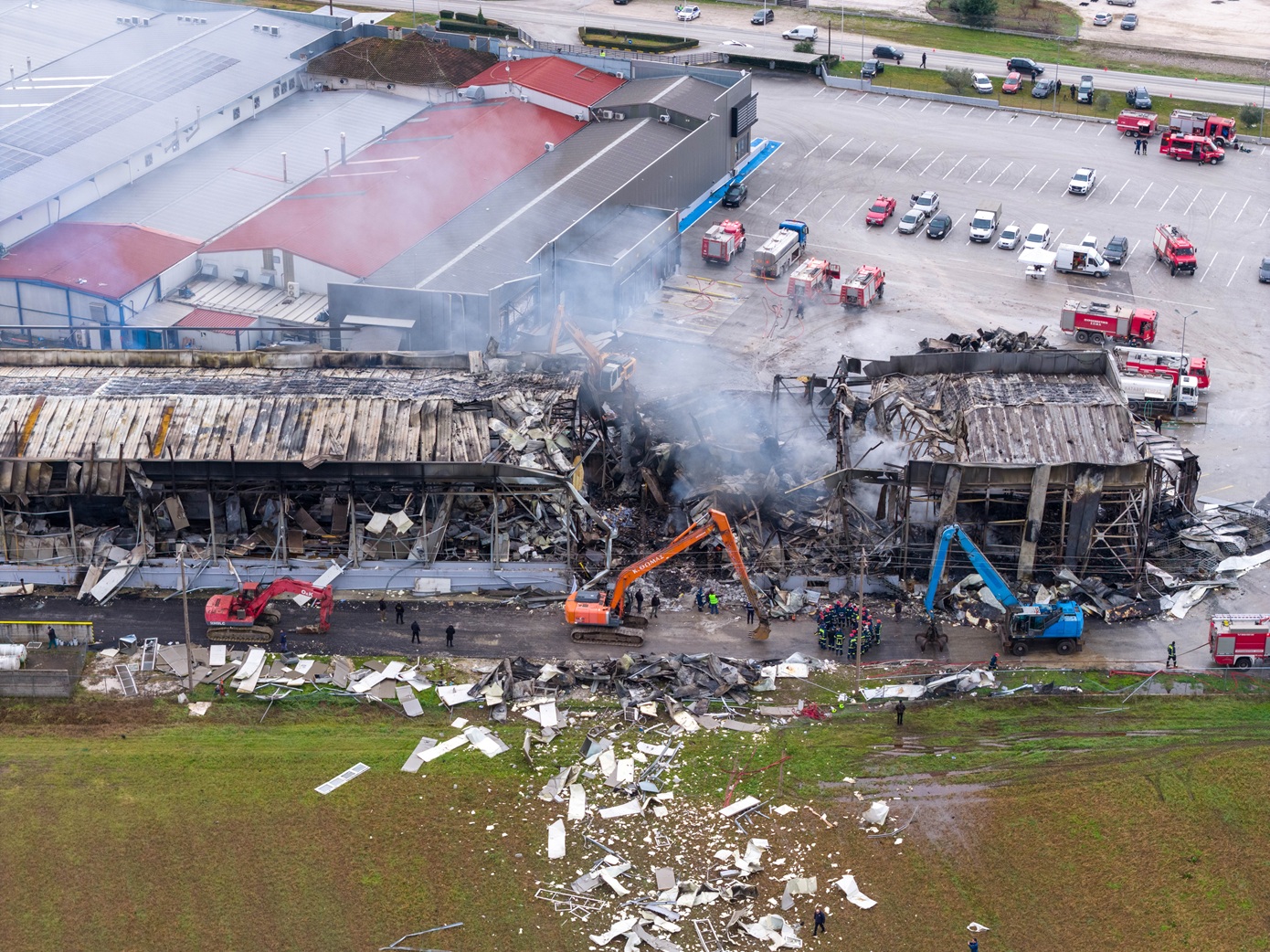 Φονική έκρηξη στη Βιολάντα: Σοκάρει διάλογος εργαζόμενου με υπεύθυνο βάρδιας 3 ώρες πριν την τραγωδία &#8211; «Σου μυρίζει κάτι;» &#8211; «Είναι από το πλυντήριο πιάτων»