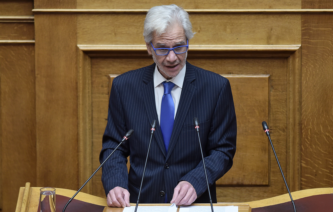 Η Βουλή τίμησε τους πεσόντες των Ιμίων: «Ο αδελφός μου θα καμαρώνει από ψηλά για τις νέες φρεγάτες», είπε ο Παναγιώτης Βλαχάκος