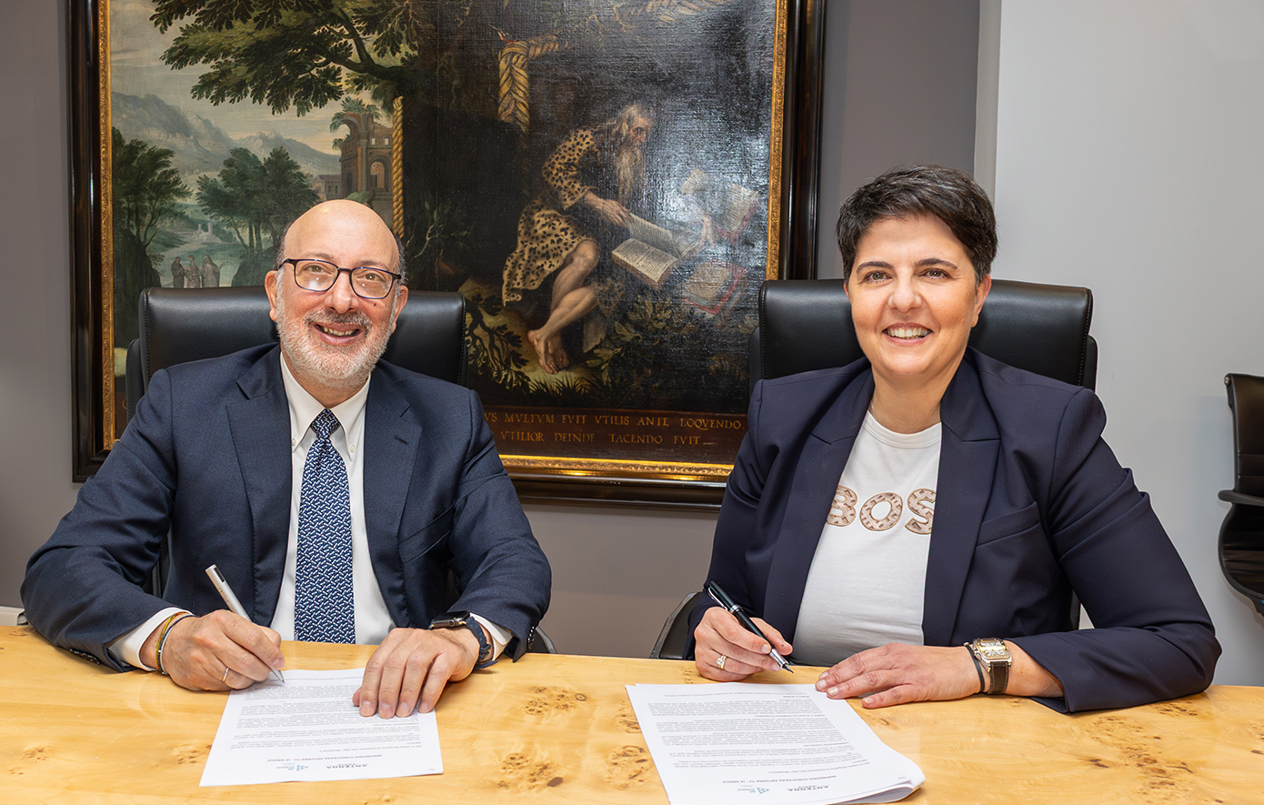 Ο Όμιλος Antenna επενδύει στη νέα γενιά: Μνημόνιο Συνεργασίας με το Junior Achievement Greece