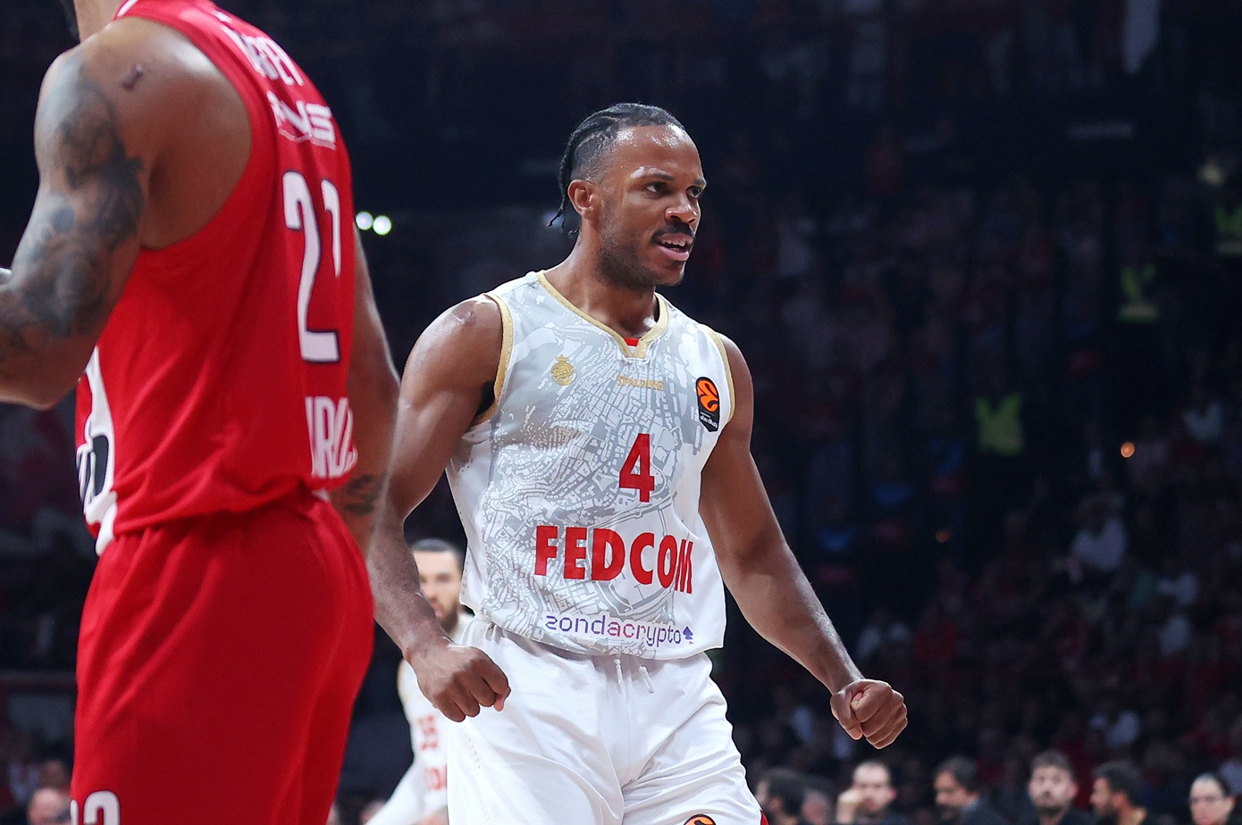 Ο Ολυμπιακός εξετάζει την περίπτωση του Μπλόσομγκεϊμ της Μονακό για τη θέση «4»