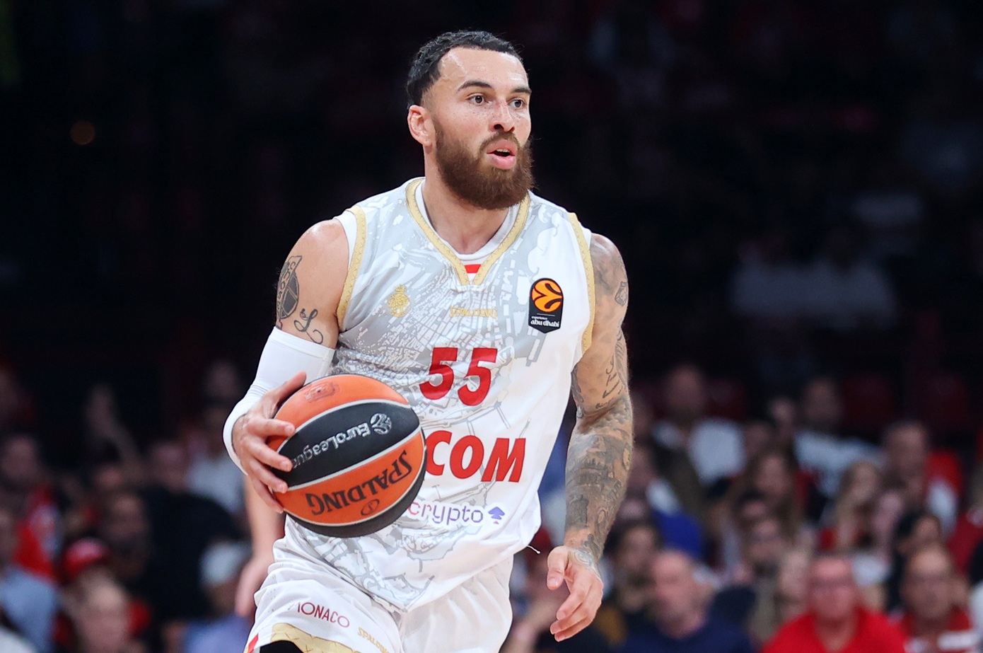 «Πάρε τηλέφωνο τον Γιαννακόπουλο»: Η απάντηση του Μάικ Τζέιμς σε οπαδό του Παναθηναϊκού που τον προέτρεψε να επιστρέψει