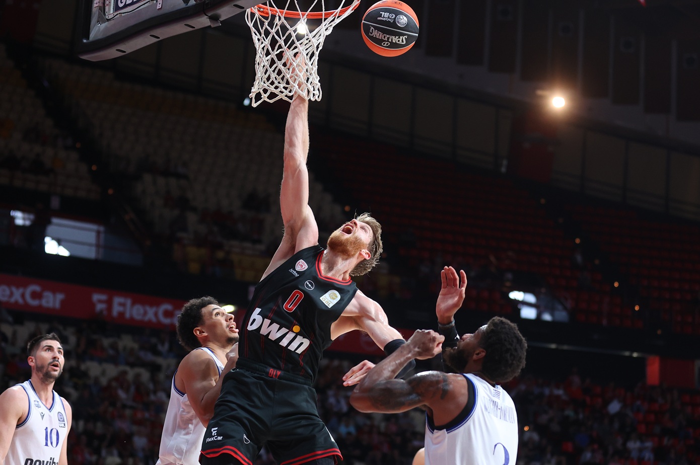 Basket League: Δοκιμασία για Ολυμπιακό στo Ιβανώφειο και ντέρμπι «δικεφάλων» στην Πυλαία για την τρίτη θέση