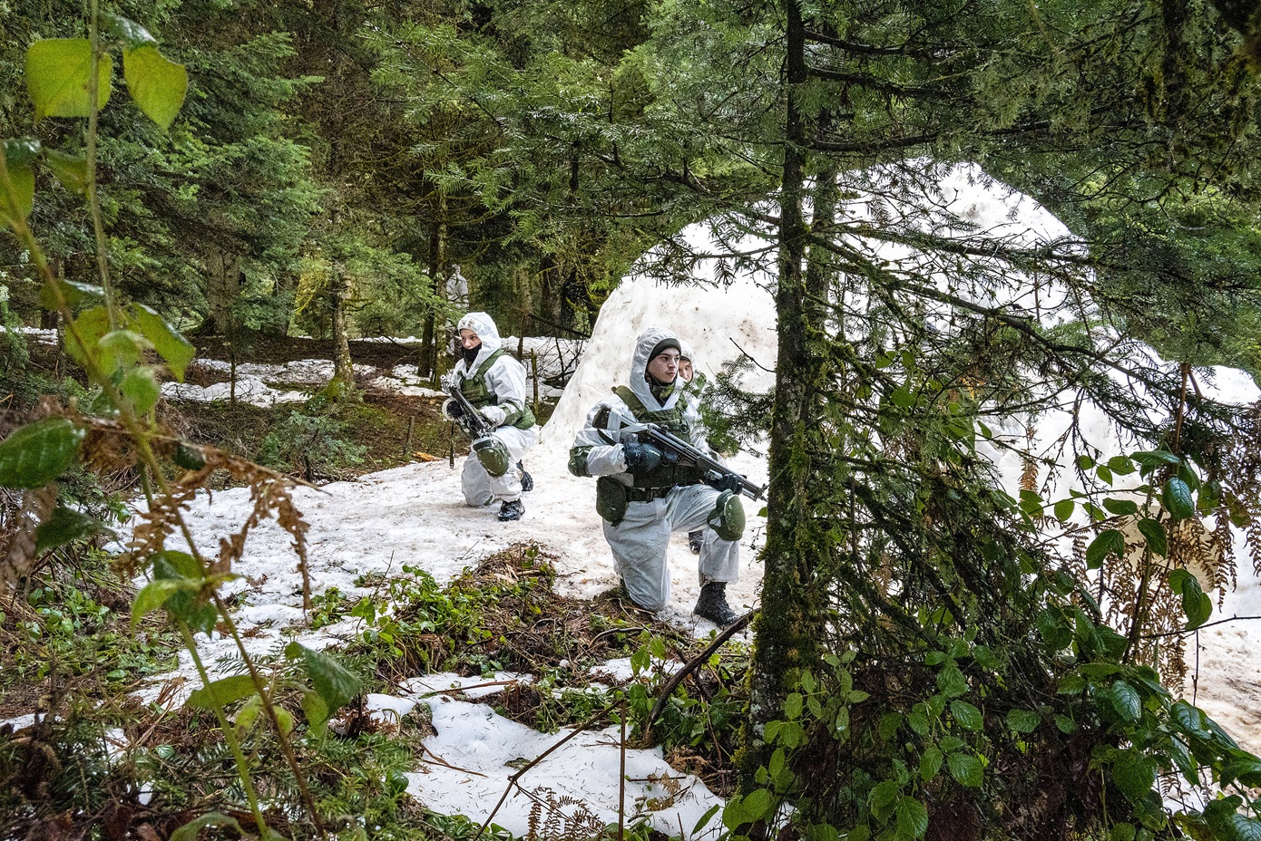 Χειμερινή εκπαίδευση – διαβίωση Σχολής Μονίμων Υπαξιωματικών στο Περτούλι Τρικάλων &#8211; Δείτε φωτογραφίες