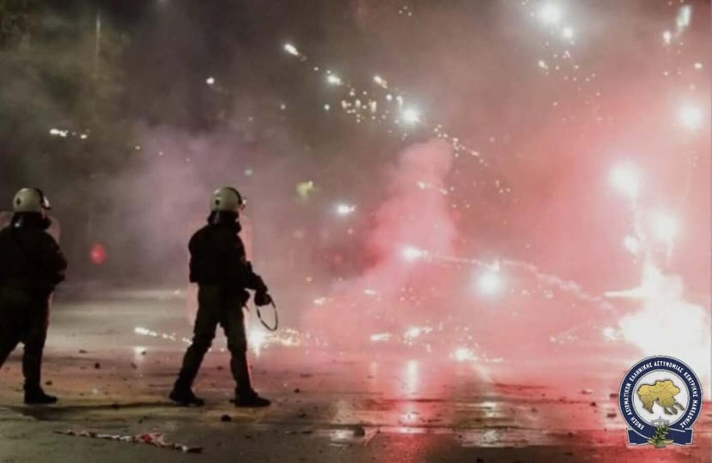 Η Ένωση Αξιωματικών Ελληνικής Αστυνομίας Κεντρικής Μακεδονίας απαντά γιατί δεν έγινε καμία σύλληψη στα επεισόδια στο ΑΠΘ