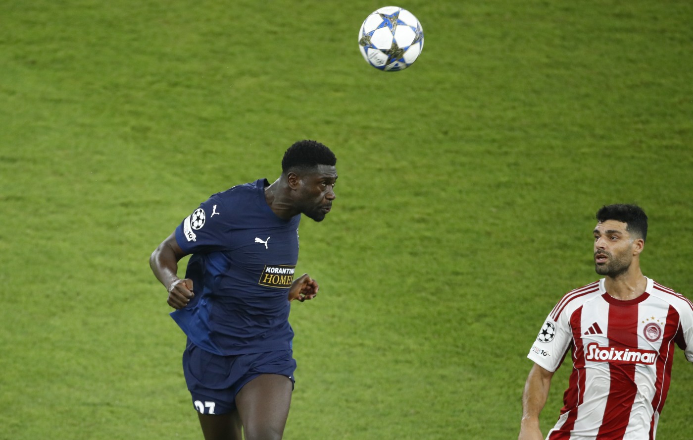 Πολύ ψηλά στη λίστα του Ολυμπιακού ο Λουκάσεν