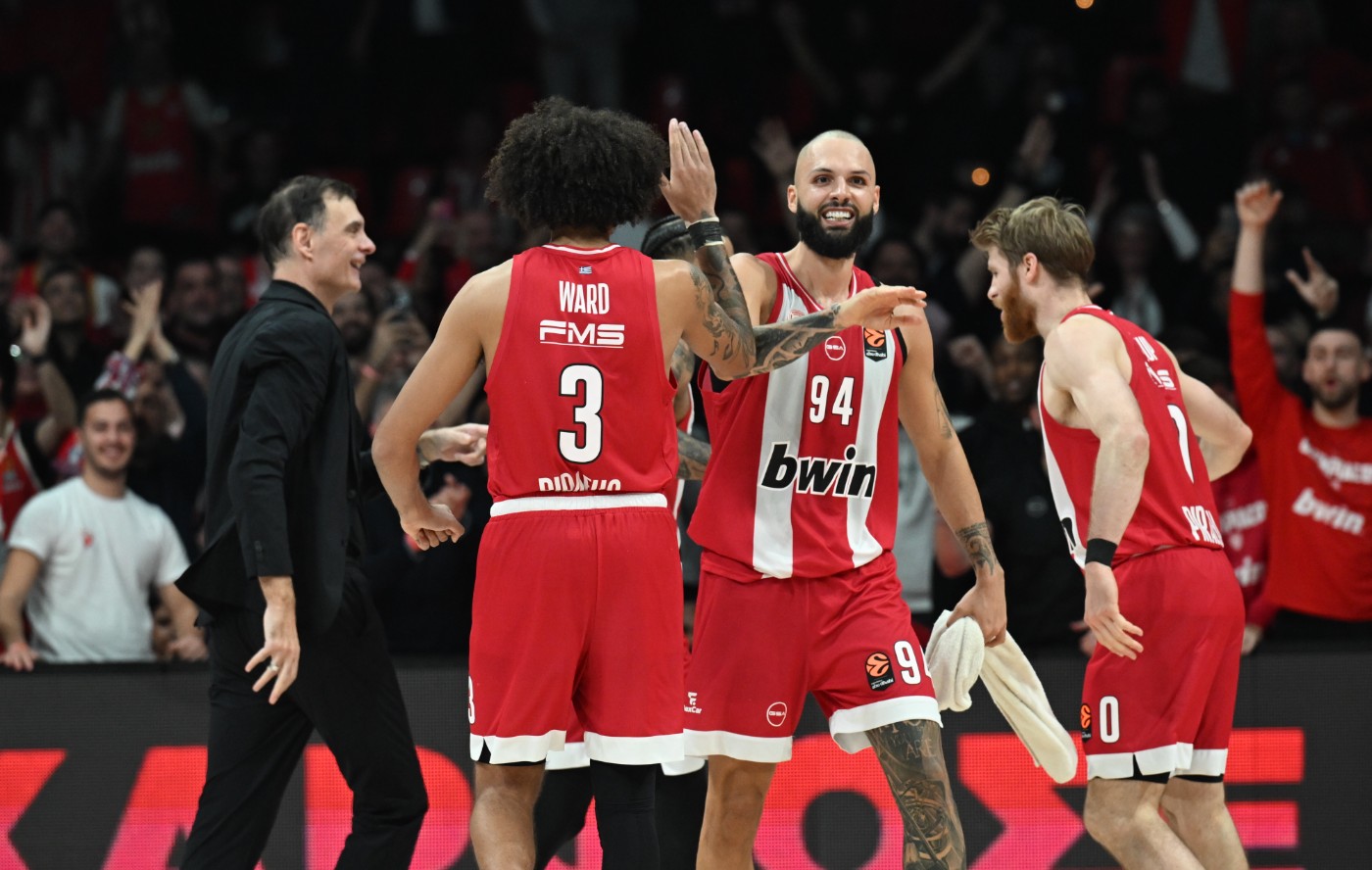 Ντουμπάι &#8211; Ολυμπιακός: Να συνεχίσουν το νικηφόρο σερί τους οι Πειραιώτες