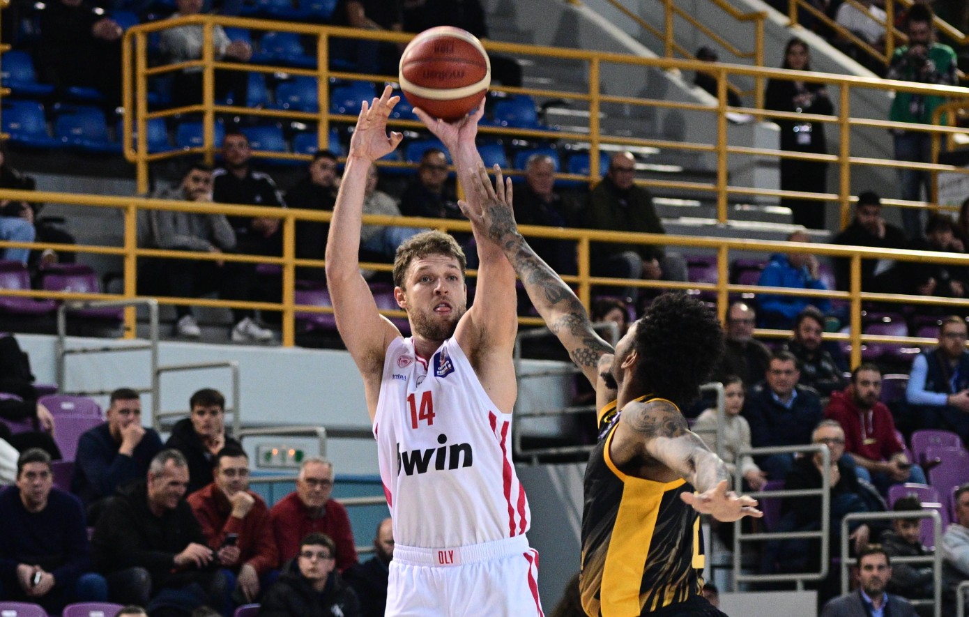 Ολυμπιακός &#8211; ΑΕΚ 81 &#8211; 67: Ξεκούραστα στους «4»